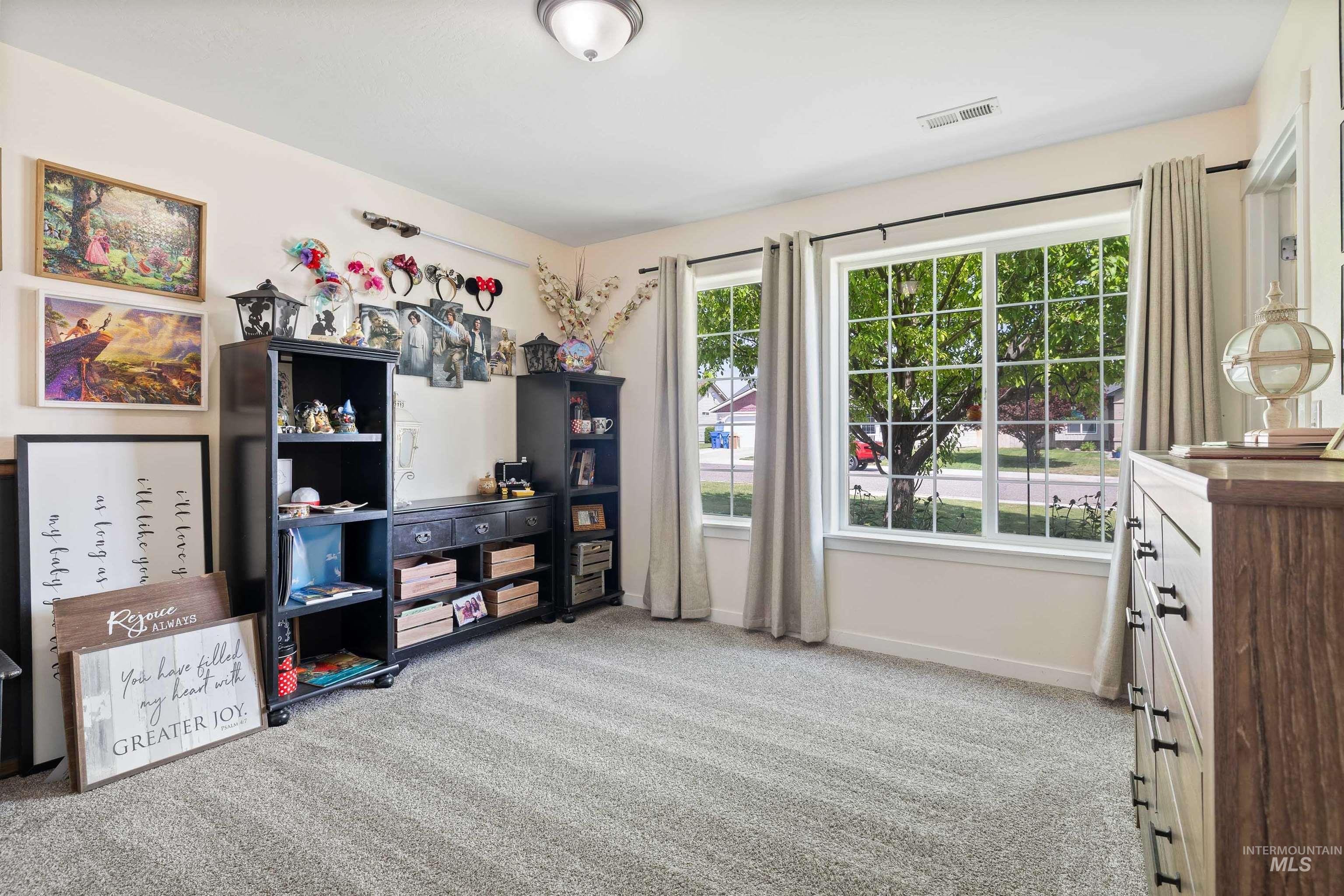 1509 N Cedar Street, Jerome, Idaho 83338, 3 Bedrooms, 2 Bathrooms, Residential For Sale, Price $379,000,MLS 98973417