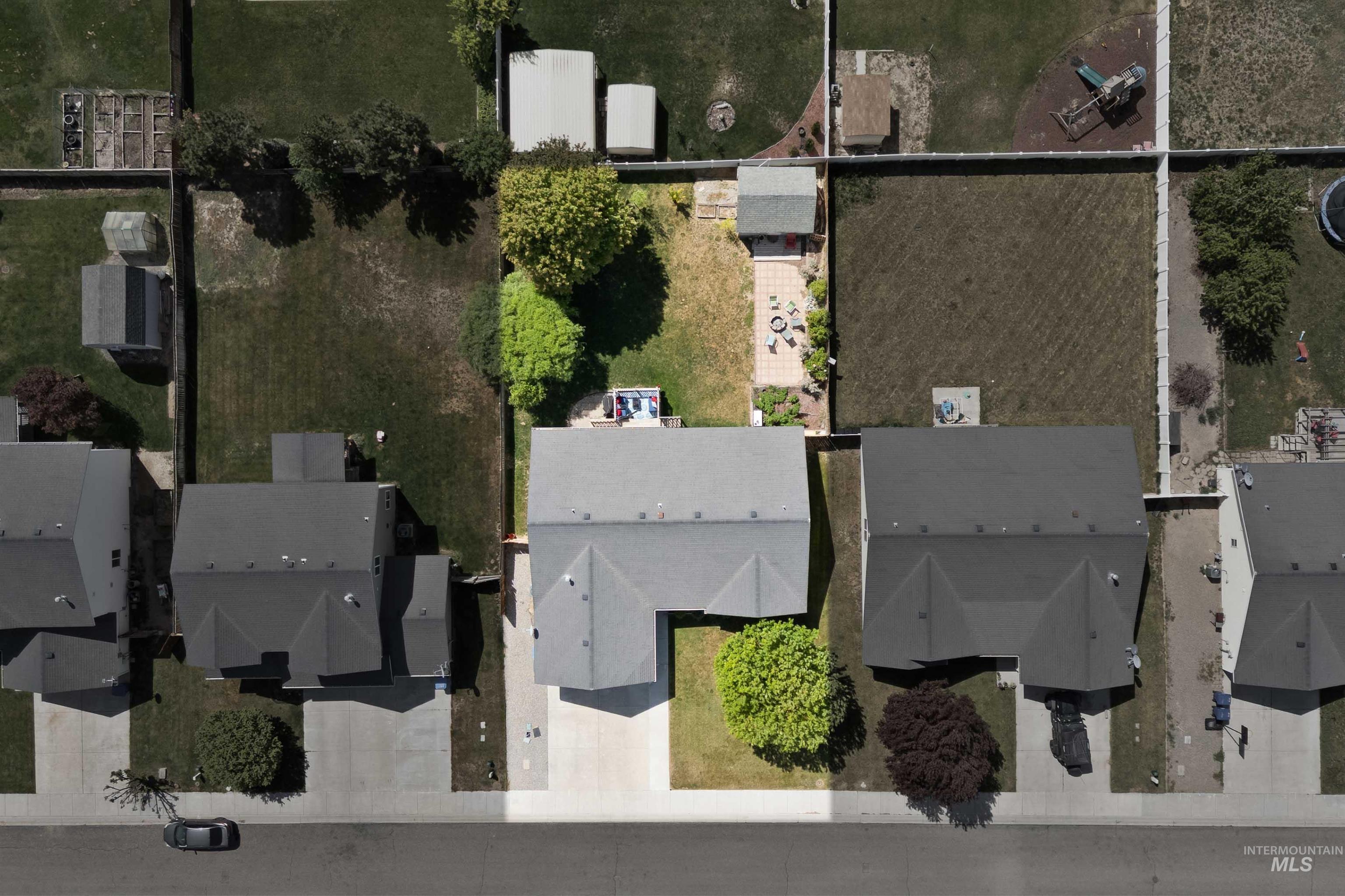 1509 N Cedar Street, Jerome, Idaho 83338, 3 Bedrooms, 2 Bathrooms, Residential For Sale, Price $359,000,MLS 98973417