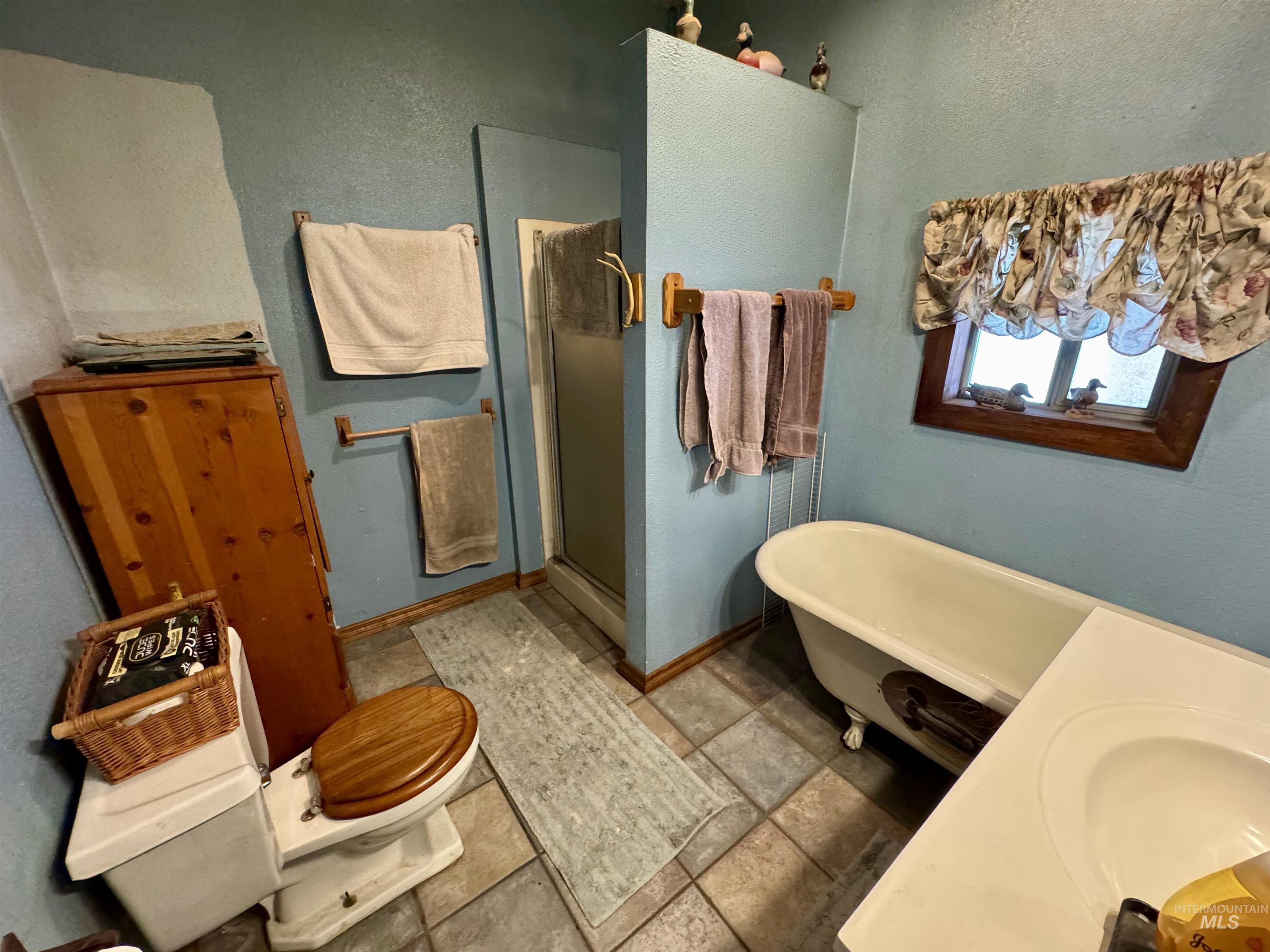 412 Walnut St, Nezperce, Idaho 83543, 3 Bedrooms, 1 Bathroom, Residential For Sale, Price $225,000,MLS 98973420