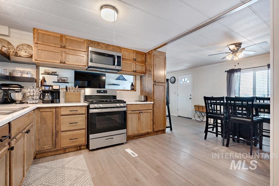 7242 Boise Rd, Fruitland, Idaho 83619-0000, 2 Bedrooms, 1 Bathroom, Residential For Sale, Price $425,000,MLS 98973421