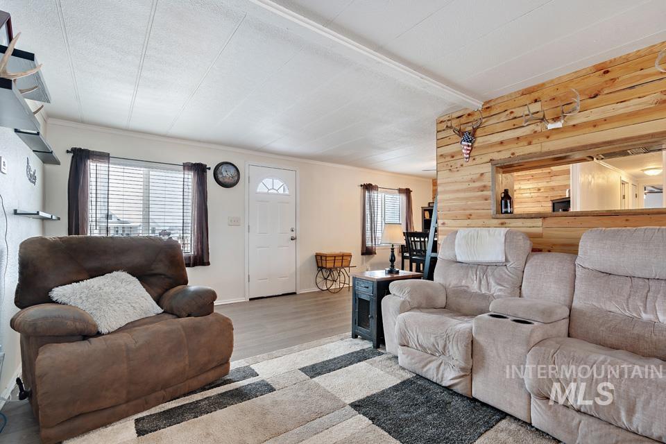 7242 Boise Rd, Fruitland, Idaho 83619-0000, 2 Bedrooms, 1 Bathroom, Residential For Sale, Price $425,000,MLS 98973421