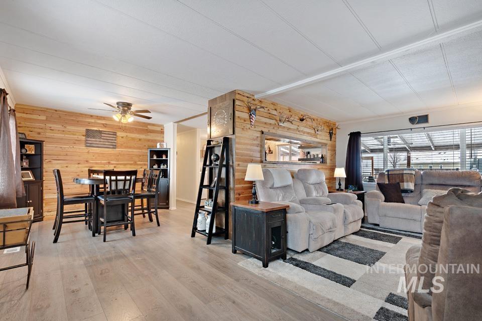 7242 Boise Rd, Fruitland, Idaho 83619-0000, 2 Bedrooms, 1 Bathroom, Residential For Sale, Price $425,000,MLS 98973421