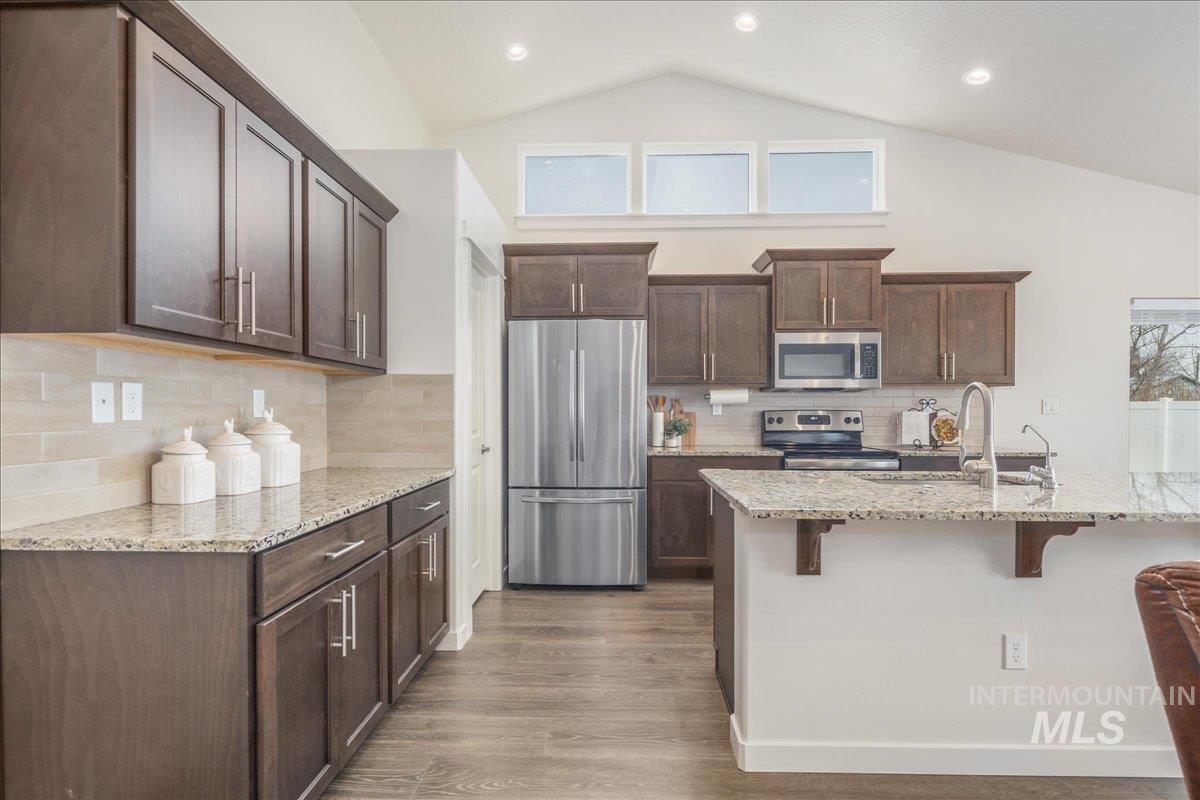 171 S Fuji Ave, Emmett, Idaho 83617, 4 Bedrooms, 2 Bathrooms, Residential For Sale, Price $459,000,MLS 98973422