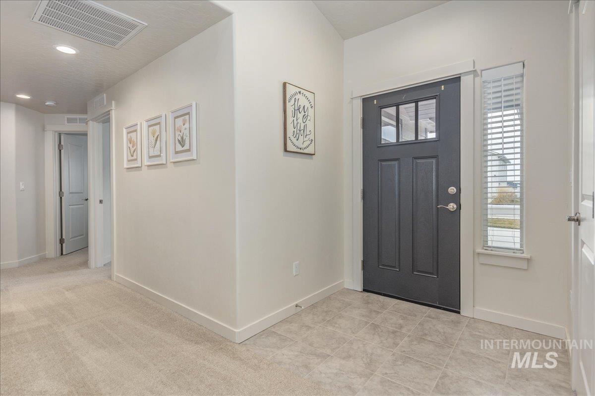 171 S Fuji Ave, Emmett, Idaho 83617, 4 Bedrooms, 2 Bathrooms, Residential For Sale, Price $459,000,MLS 98973422