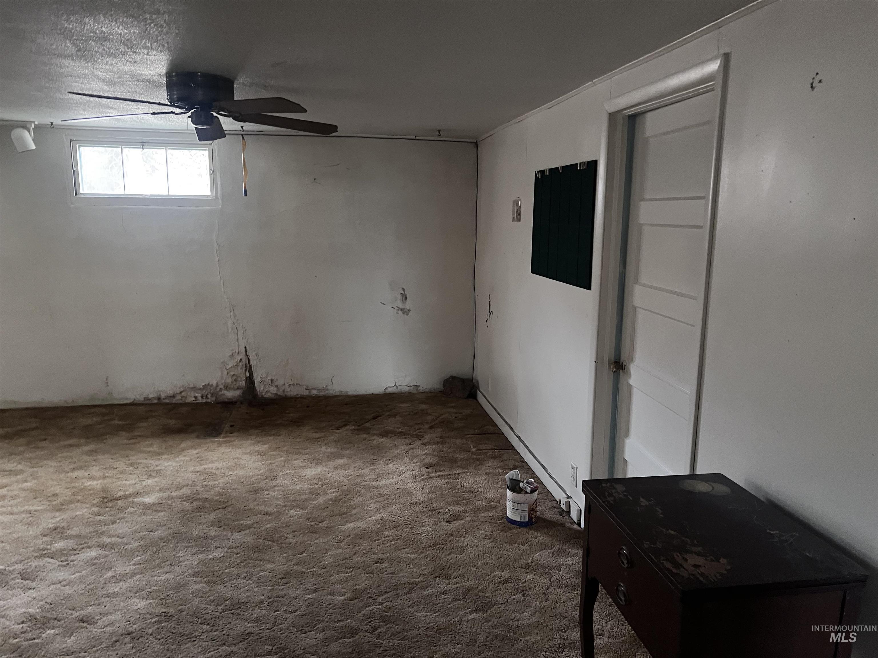 3967 SAND HOLLOW RD, New Plymouth, Idaho 83655, 2 Bedrooms, 1 Bathroom, Residential For Sale, Price $350,000,MLS 98973423