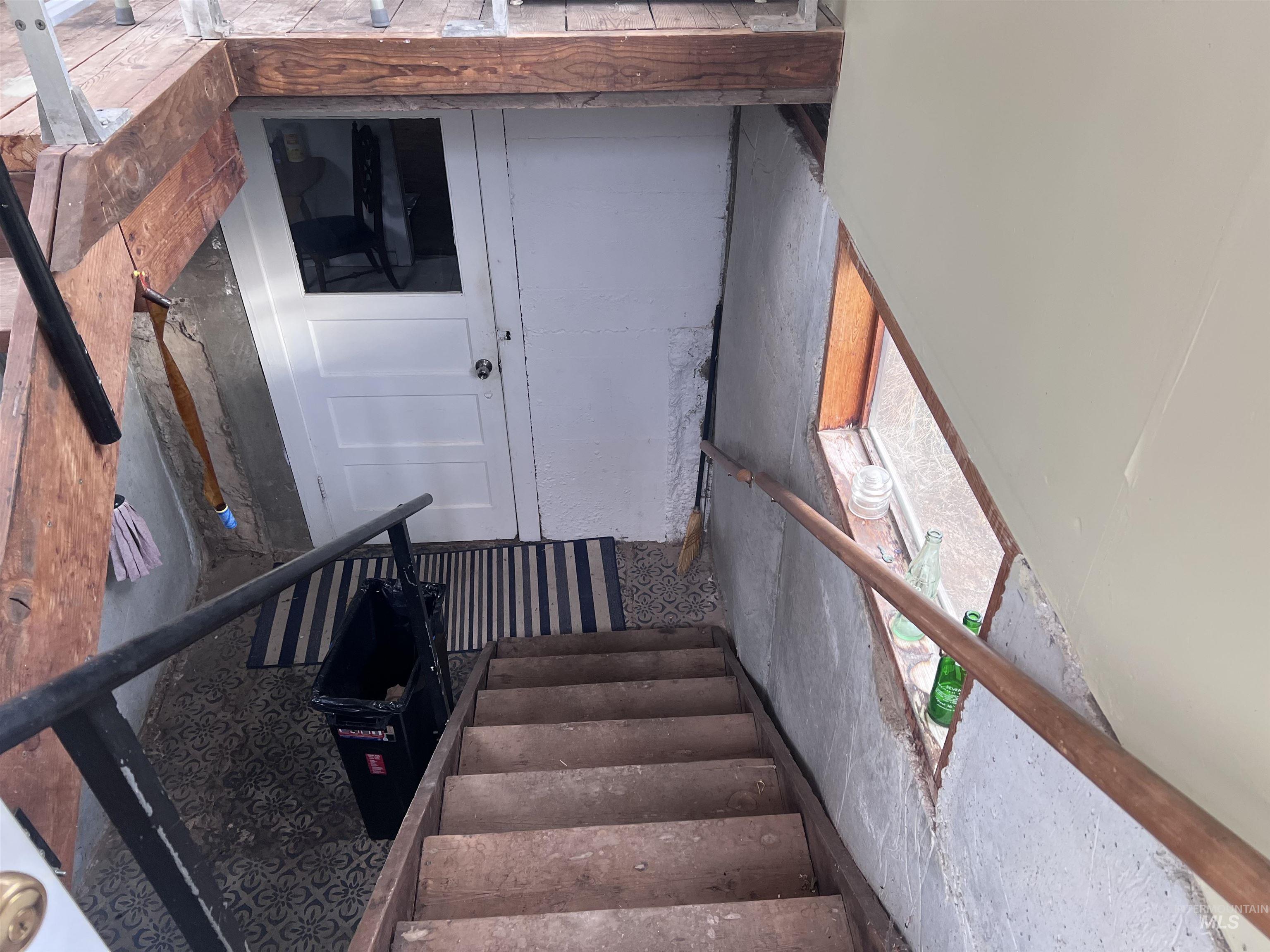 3967 SAND HOLLOW RD, New Plymouth, Idaho 83655, 2 Bedrooms, 1 Bathroom, Residential For Sale, Price $350,000,MLS 98973423