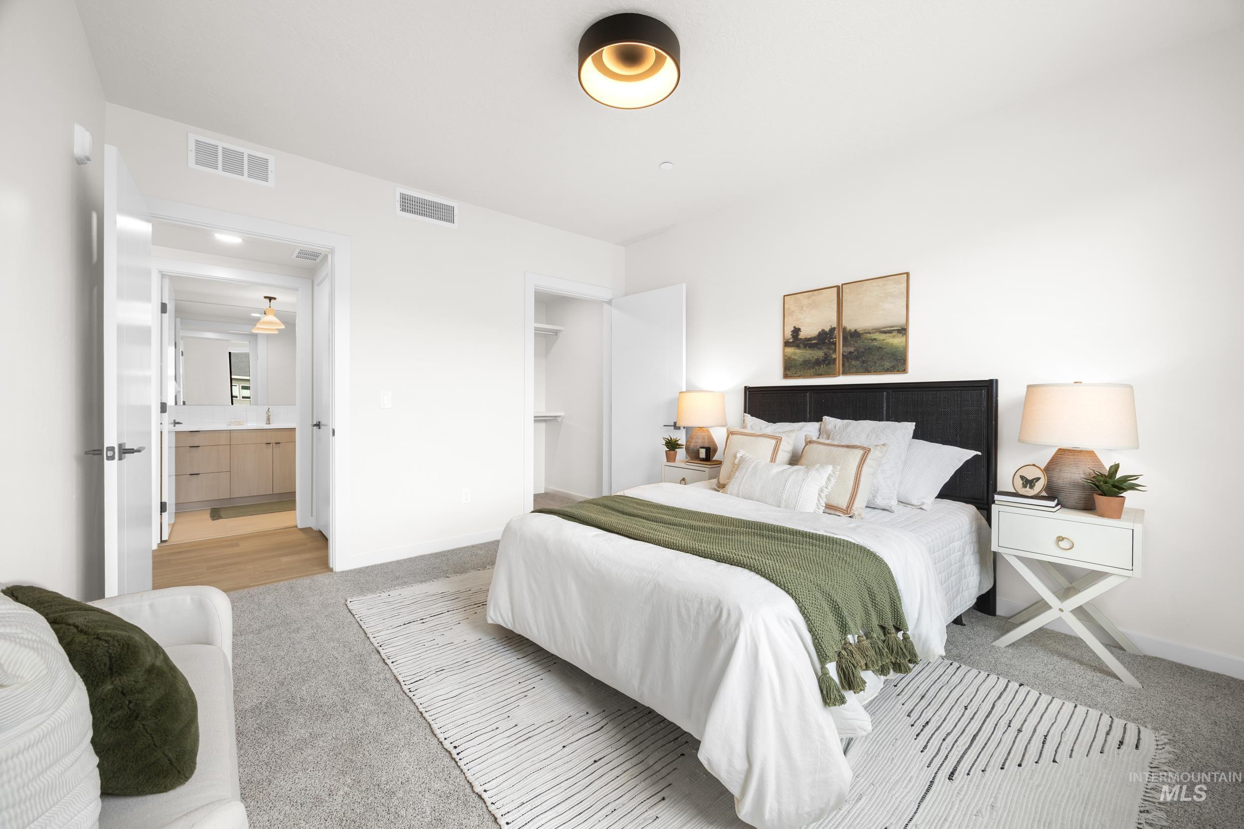 4340 E Haystack St, Boise, Idaho 83716, 2 Bedrooms, 2 Bathrooms, Residential For Sale, Price $524,900,MLS 98973424