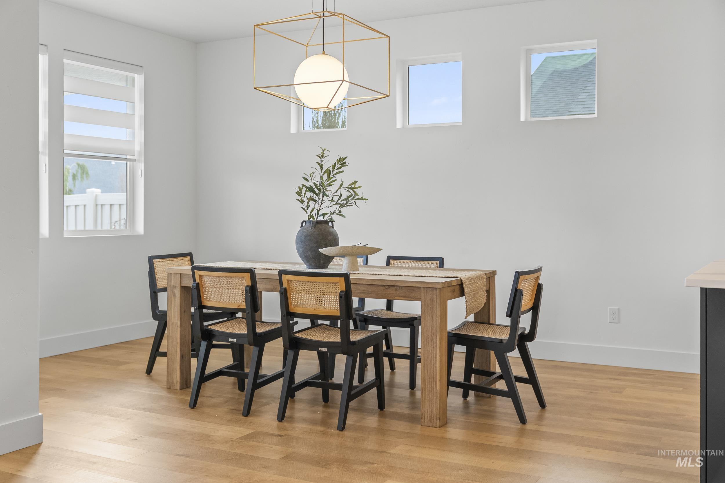 4320 S Selatir Way, Meridian, Idaho 83642, 4 Bedrooms, 3 Bathrooms, Residential For Sale, Price $775,000,MLS 98973425