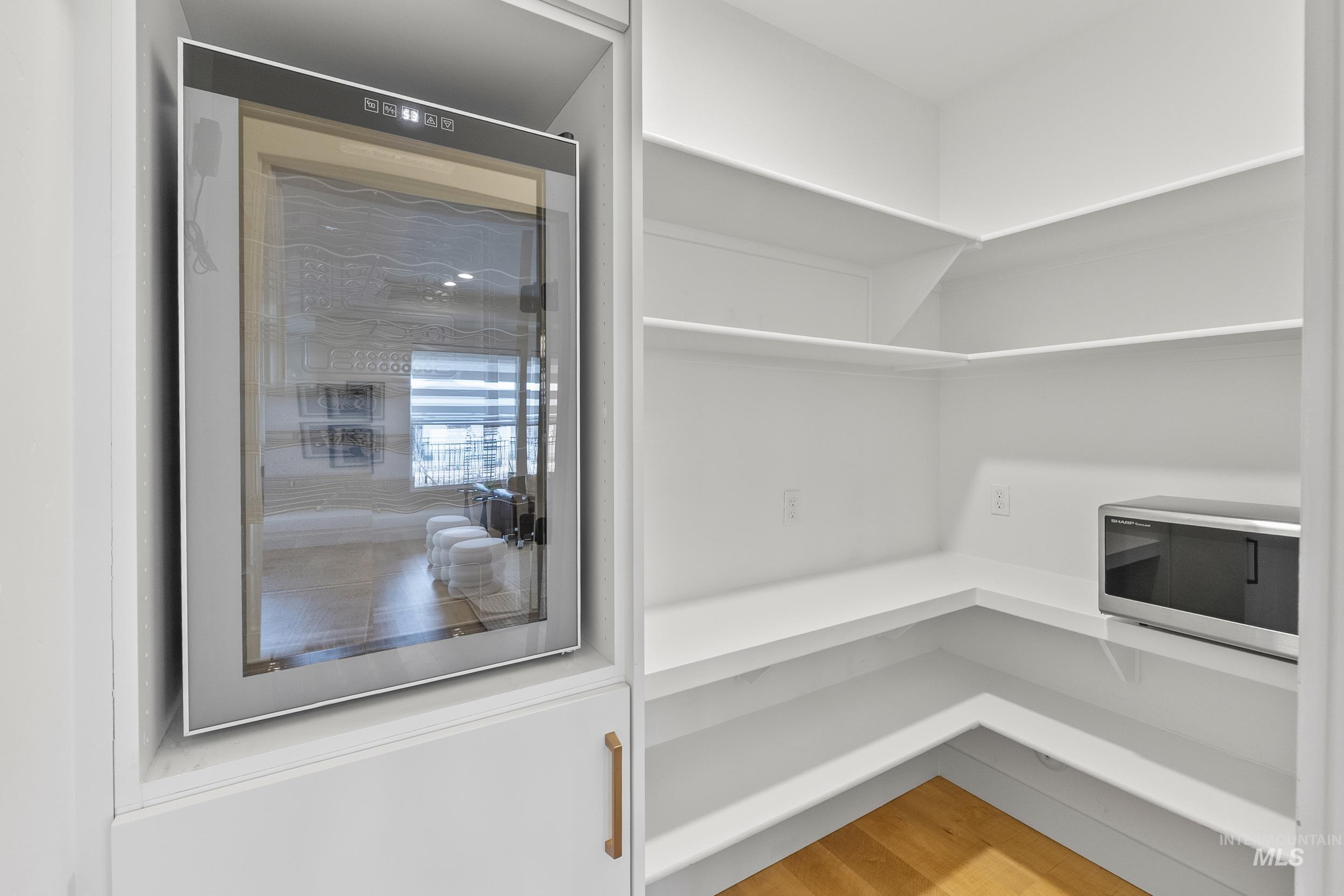 4320 S Selatir Way, Meridian, Idaho 83642, 4 Bedrooms, 3 Bathrooms, Residential For Sale, Price $775,000,MLS 98973425