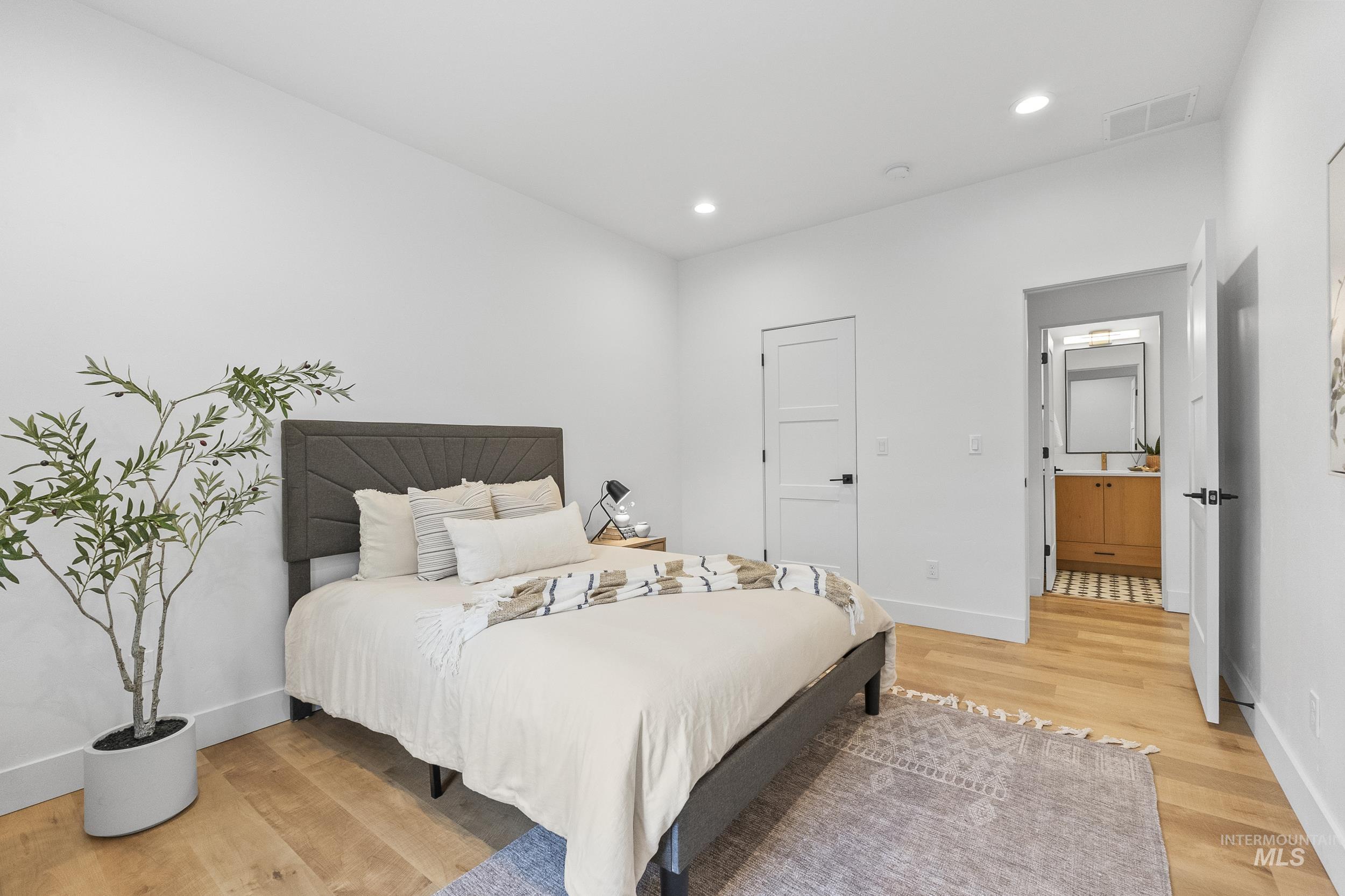 4320 S Selatir Way, Meridian, Idaho 83642, 4 Bedrooms, 3 Bathrooms, Residential For Sale, Price $775,000,MLS 98973425