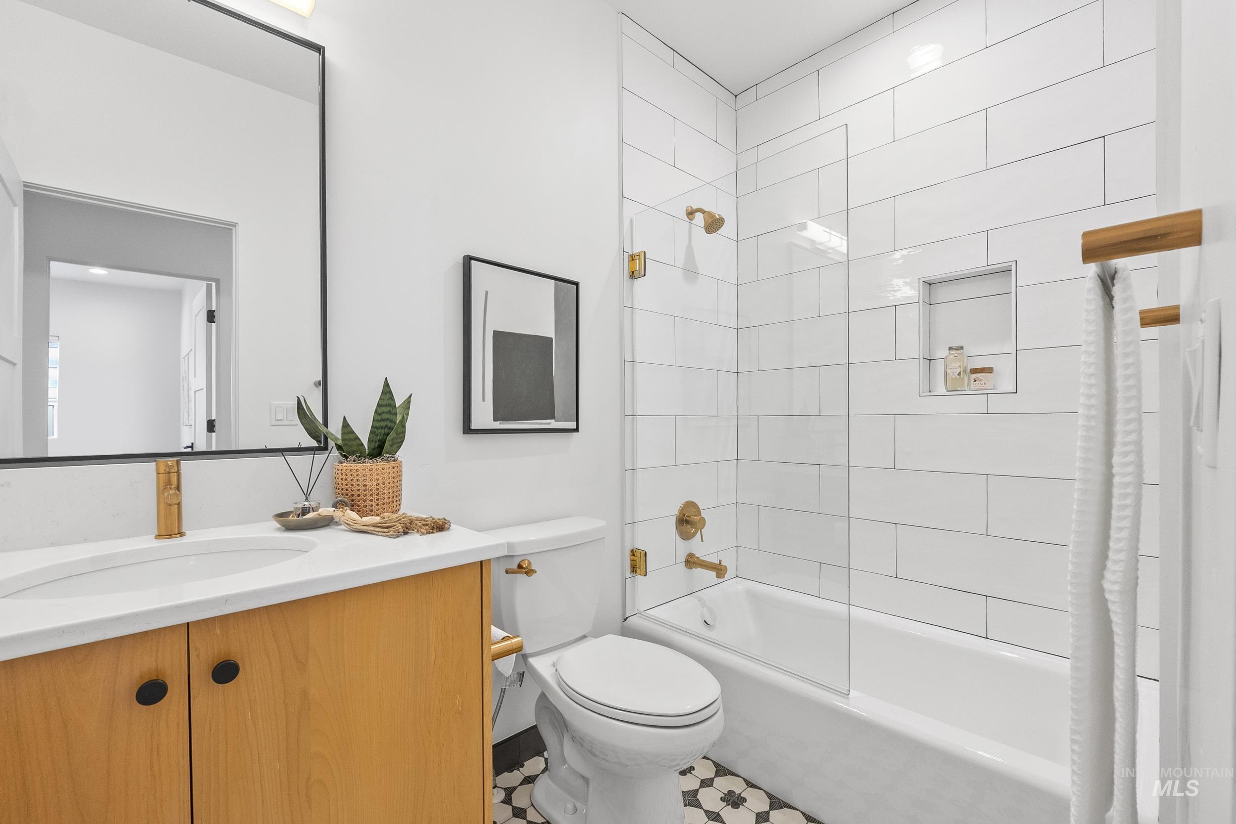 4320 S Selatir Way, Meridian, Idaho 83642, 4 Bedrooms, 3 Bathrooms, Residential For Sale, Price $775,000,MLS 98973425