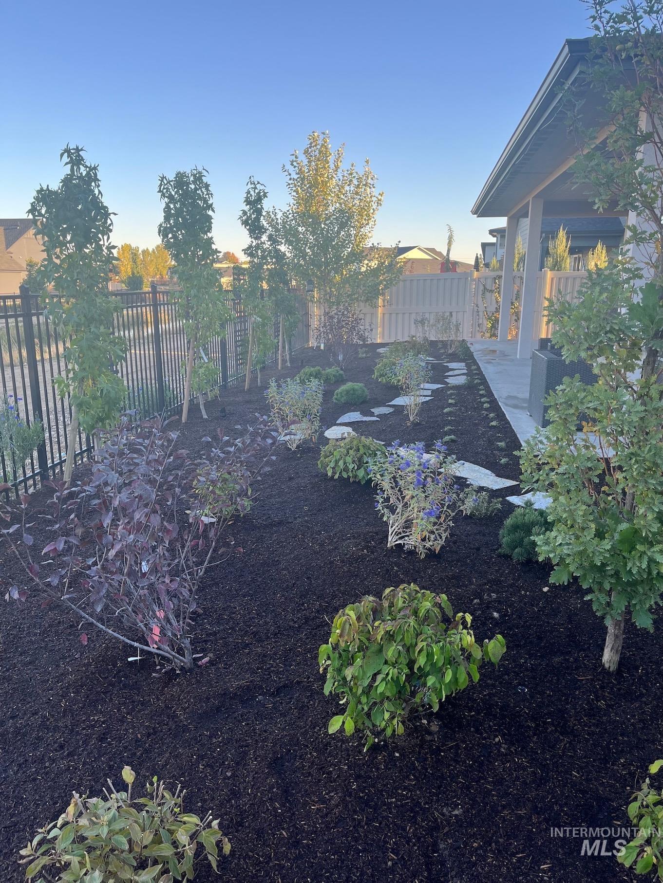 4320 S Selatir Way, Meridian, Idaho 83642, 4 Bedrooms, 3 Bathrooms, Residential For Sale, Price $775,000, 98973425