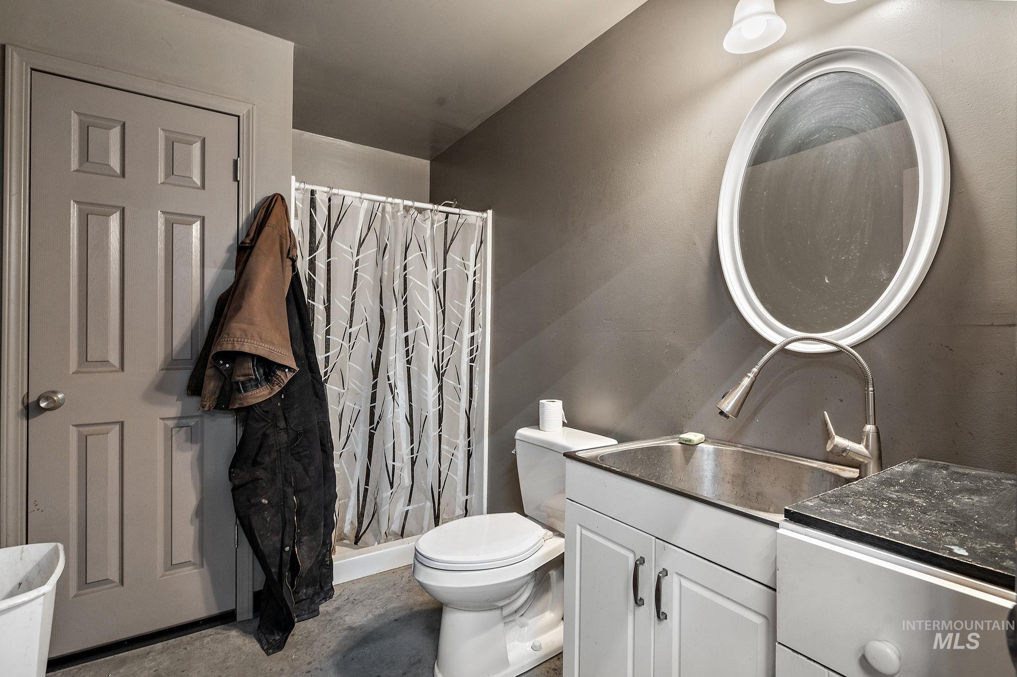 25 S Regina, Boise, Idaho 83716, 3 Bedrooms, 2.5 Bathrooms, Residential For Sale, Price $2,499,999,MLS 98973431