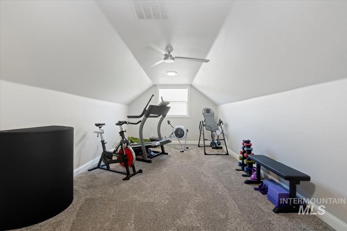 6803 E Greens Dr, Nampa, Idaho 83687, 3 Bedrooms, 2 Bathrooms, Residential For Sale, Price $435,000,MLS 98973432