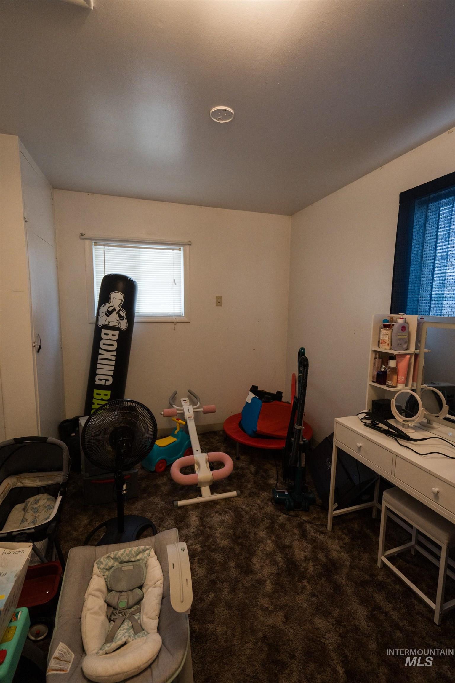 1810 15th Street, Heyburn, Idaho 83336, 2 Bedrooms, 1 Bathroom, Residential For Sale, Price $235,000,MLS 98973434