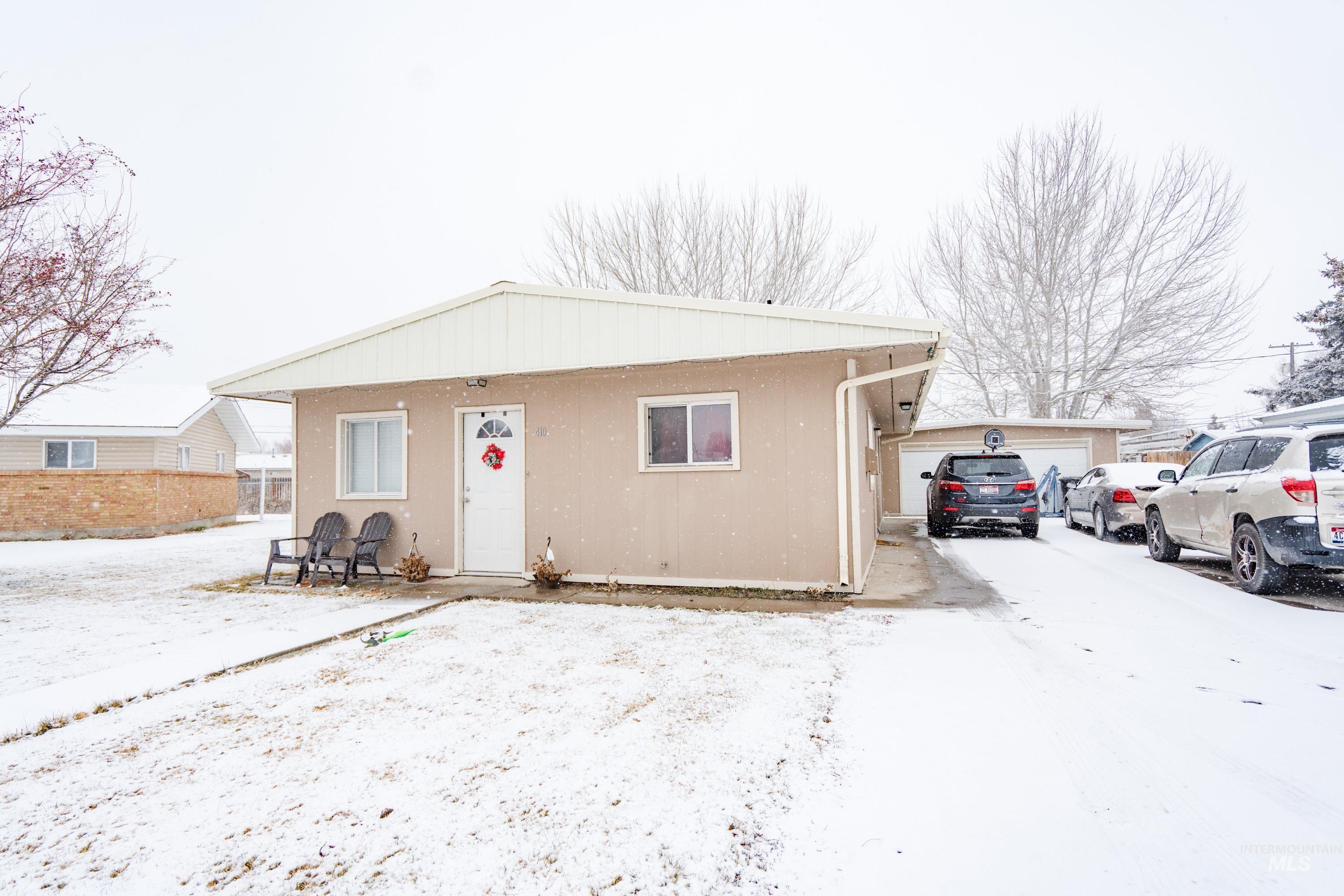 410 E 24th Street, Burley, Idaho 83318, 3 Bedrooms, 1 Bathroom, Residential For Sale, Price $245,000,MLS 98973435