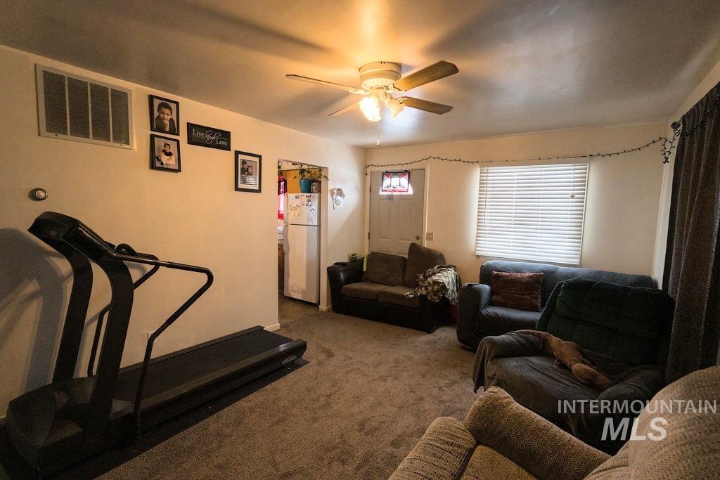 410 E 24th Street, Burley, Idaho 83318, 3 Bedrooms, 1 Bathroom, Residential For Sale, Price $245,000,MLS 98973435