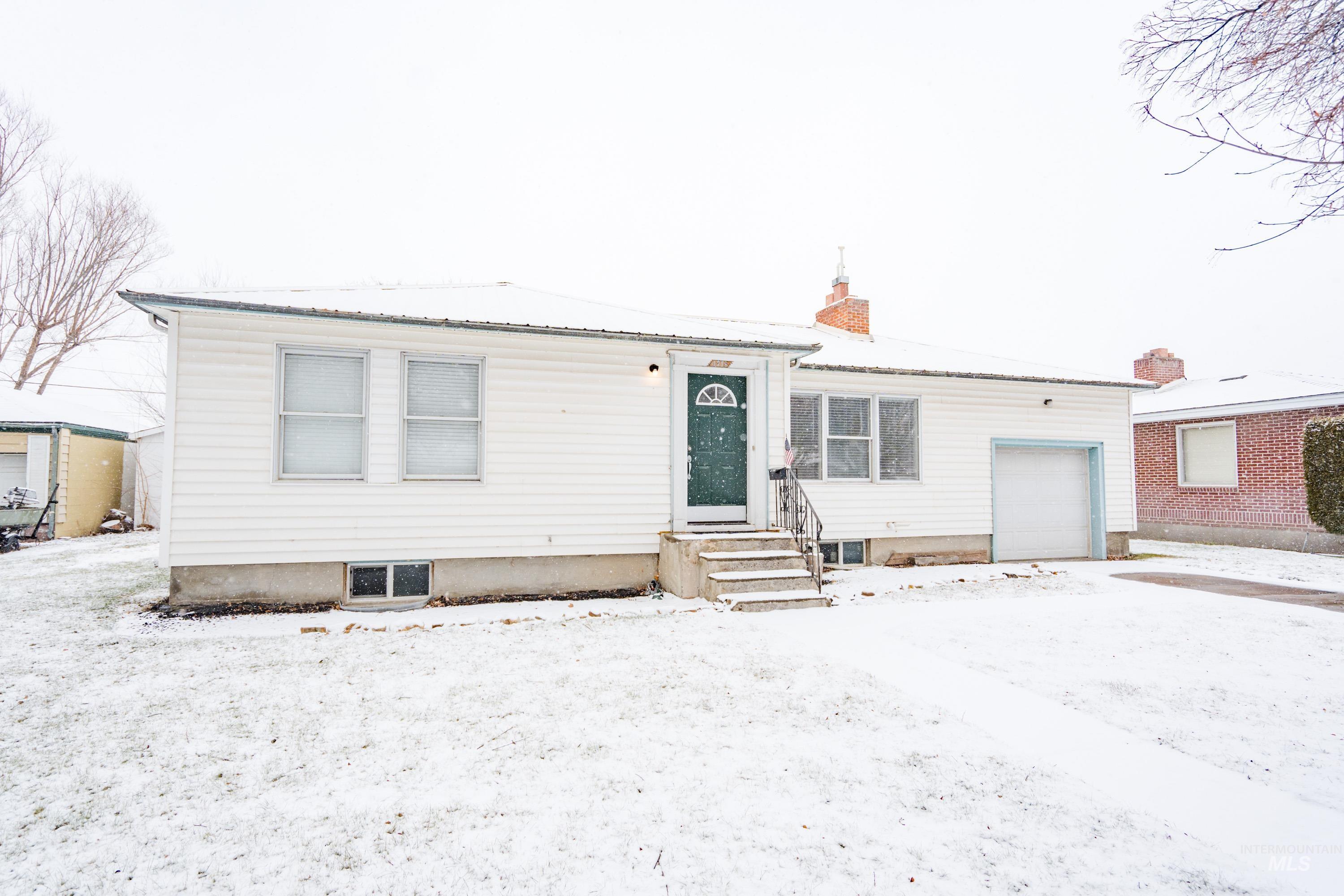 1718 Schodde Ave, Burley, Idaho 83318, 4 Bedrooms, 2 Bathrooms, Residential For Sale, Price $372,000,MLS 98973436