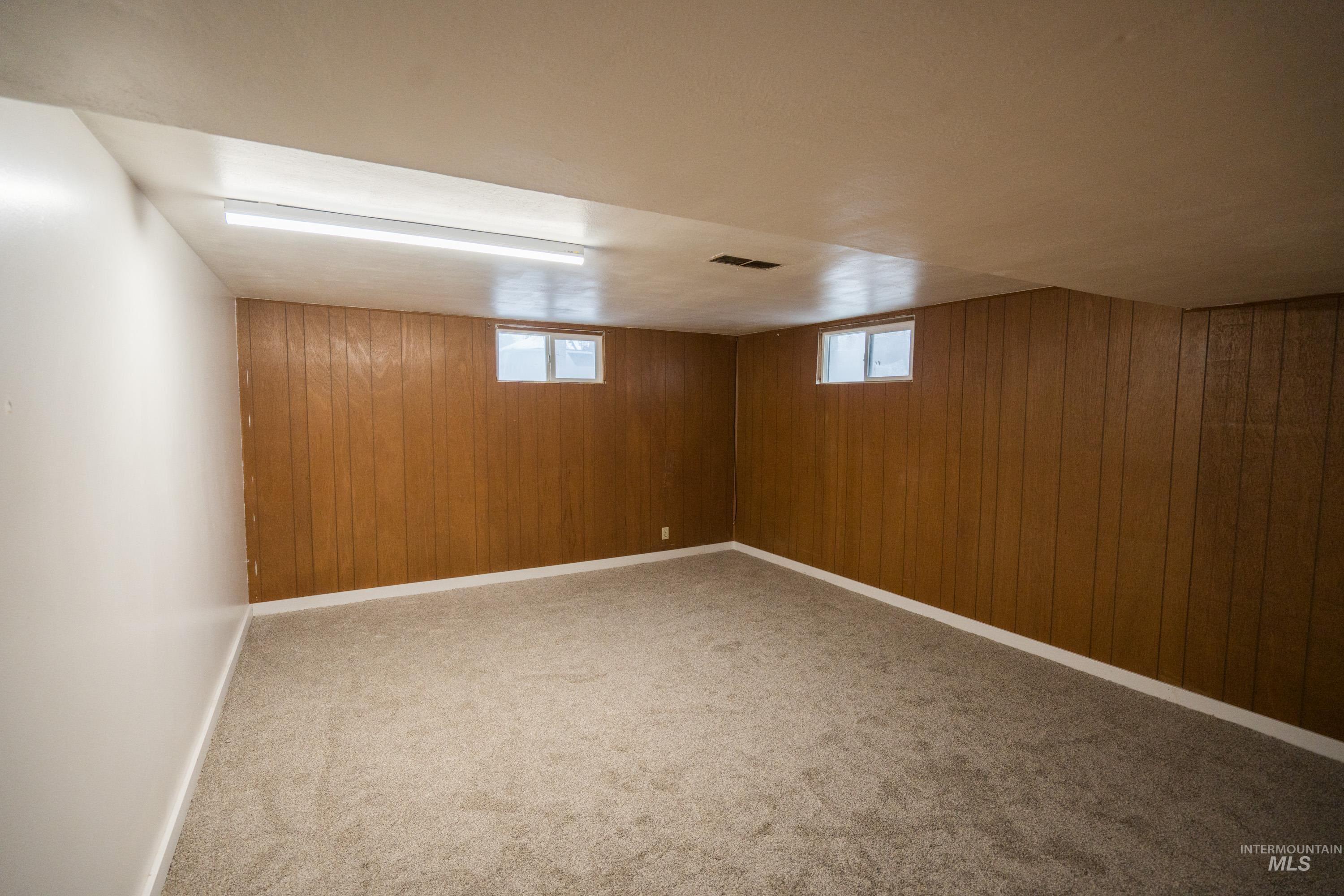 1718 Schodde Ave, Burley, Idaho 83318, 4 Bedrooms, 2 Bathrooms, Residential For Sale, Price $372,000,MLS 98973436