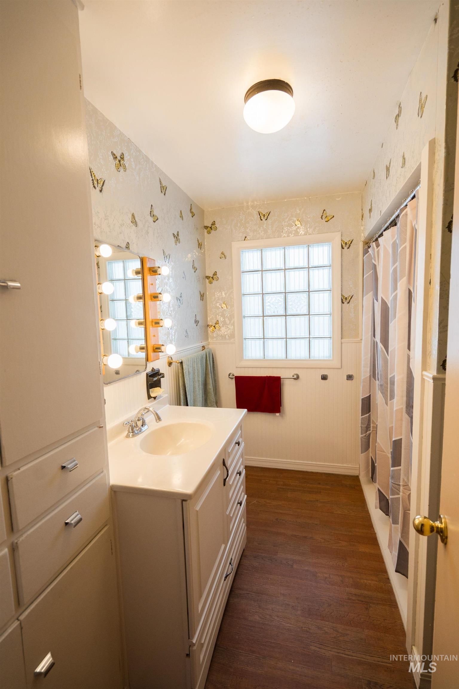 1718 Schodde Ave, Burley, Idaho 83318, 4 Bedrooms, 2 Bathrooms, Residential For Sale, Price $372,000,MLS 98973436