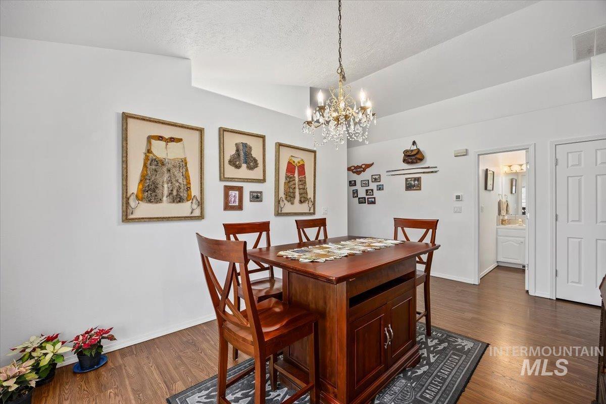 4519 Meadow Cir, Buhl, Idaho 83316, 3 Bedrooms, 2.5 Bathrooms, Residential For Sale, Price $449,000,MLS 98973437