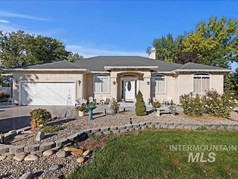 2109 S Happy Valley, Nampa, Idaho 83686, 4 Bedrooms, 3.5 Bathrooms, Residential For Sale, Price $650,000,MLS 98973438