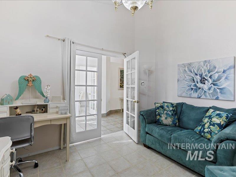 2109 S Happy Valley, Nampa, Idaho 83686, 4 Bedrooms, 3.5 Bathrooms, Residential For Sale, Price $650,000,MLS 98973438