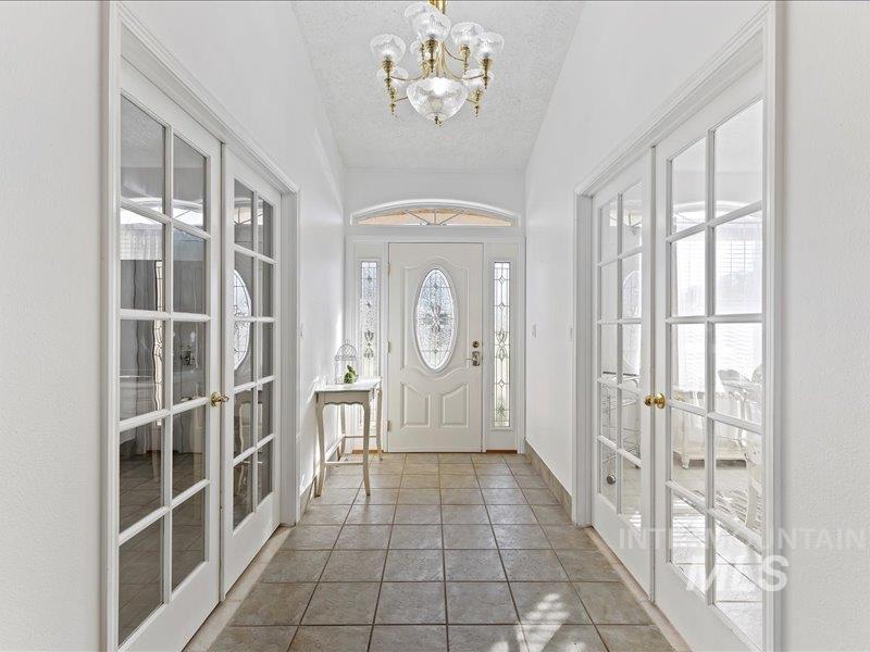 2109 S Happy Valley, Nampa, Idaho 83686, 4 Bedrooms, 3.5 Bathrooms, Residential For Sale, Price $650,000,MLS 98973438