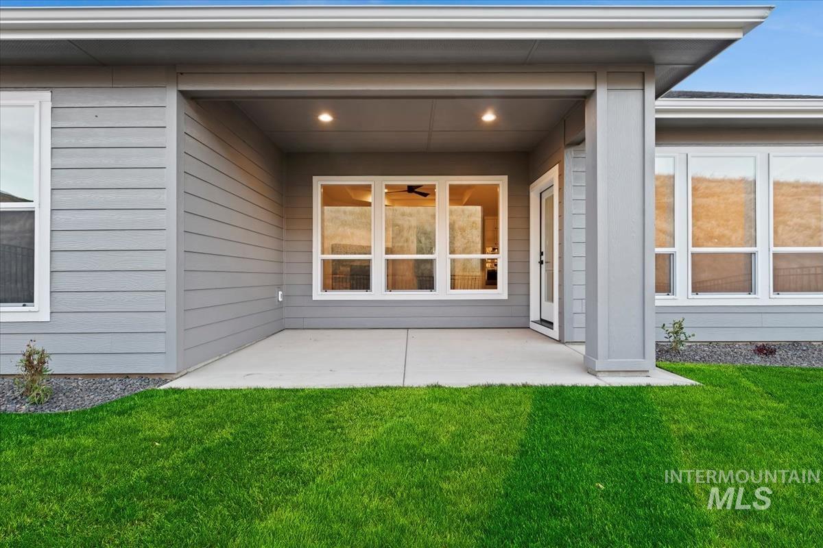 6627 N Good Dr., Eagle, Idaho 83629, 4 Bedrooms, 3 Bathrooms, Residential For Sale, Price $699,880,MLS 98973439