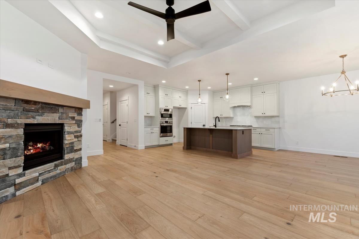 6627 N Good Dr., Eagle, Idaho 83629, 4 Bedrooms, 3 Bathrooms, Residential For Sale, Price $699,880,MLS 98973439