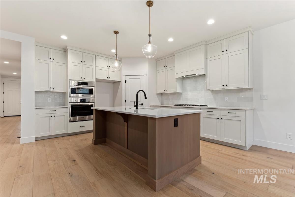 6627 N Good Dr., Eagle, Idaho 83629, 4 Bedrooms, 3 Bathrooms, Residential For Sale, Price $699,880,MLS 98973439