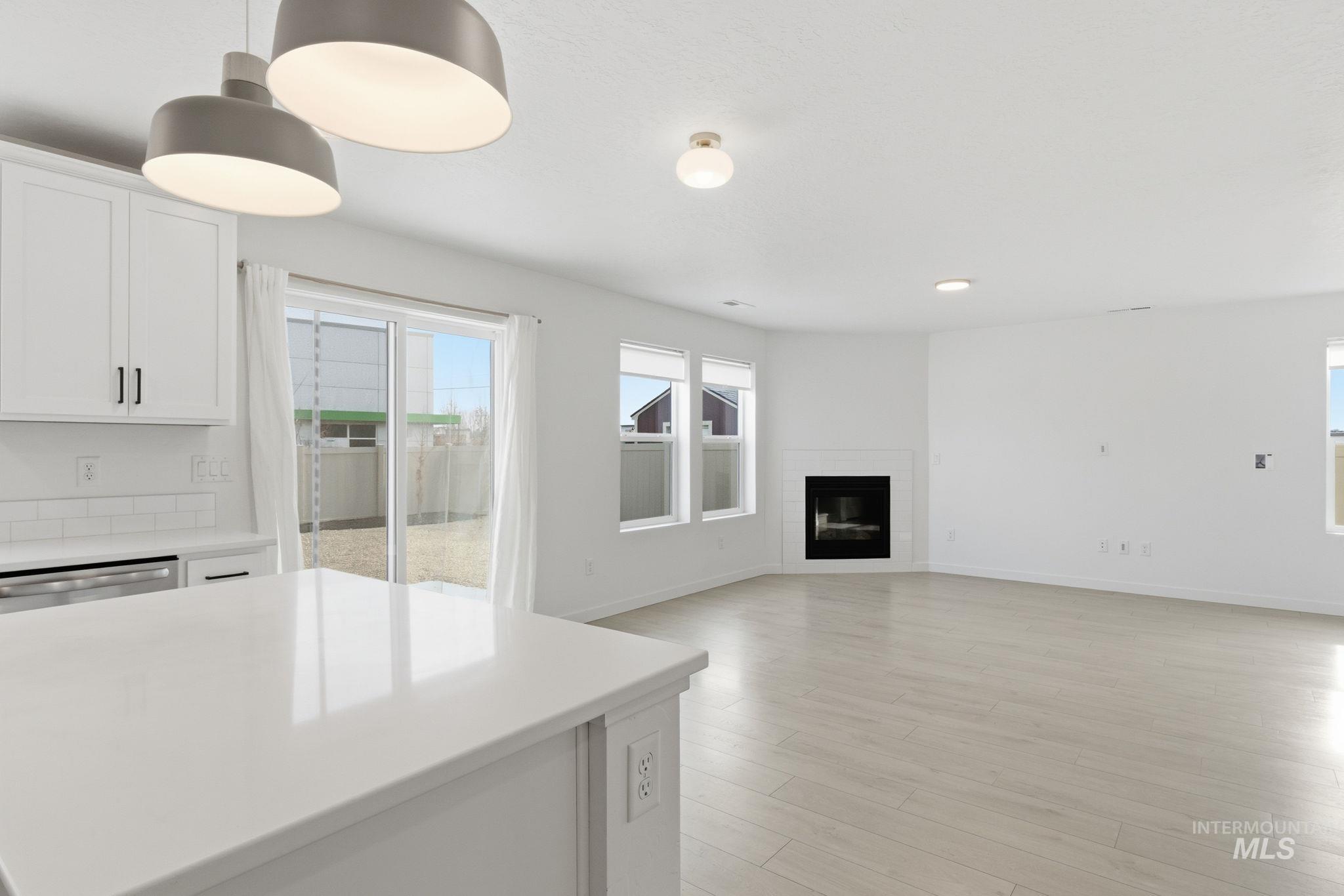 6166 S Carlburg Pl., Boise, Idaho 83709, 3 Bedrooms, 2.5 Bathrooms, Residential For Sale, Price $485,000, 98973442