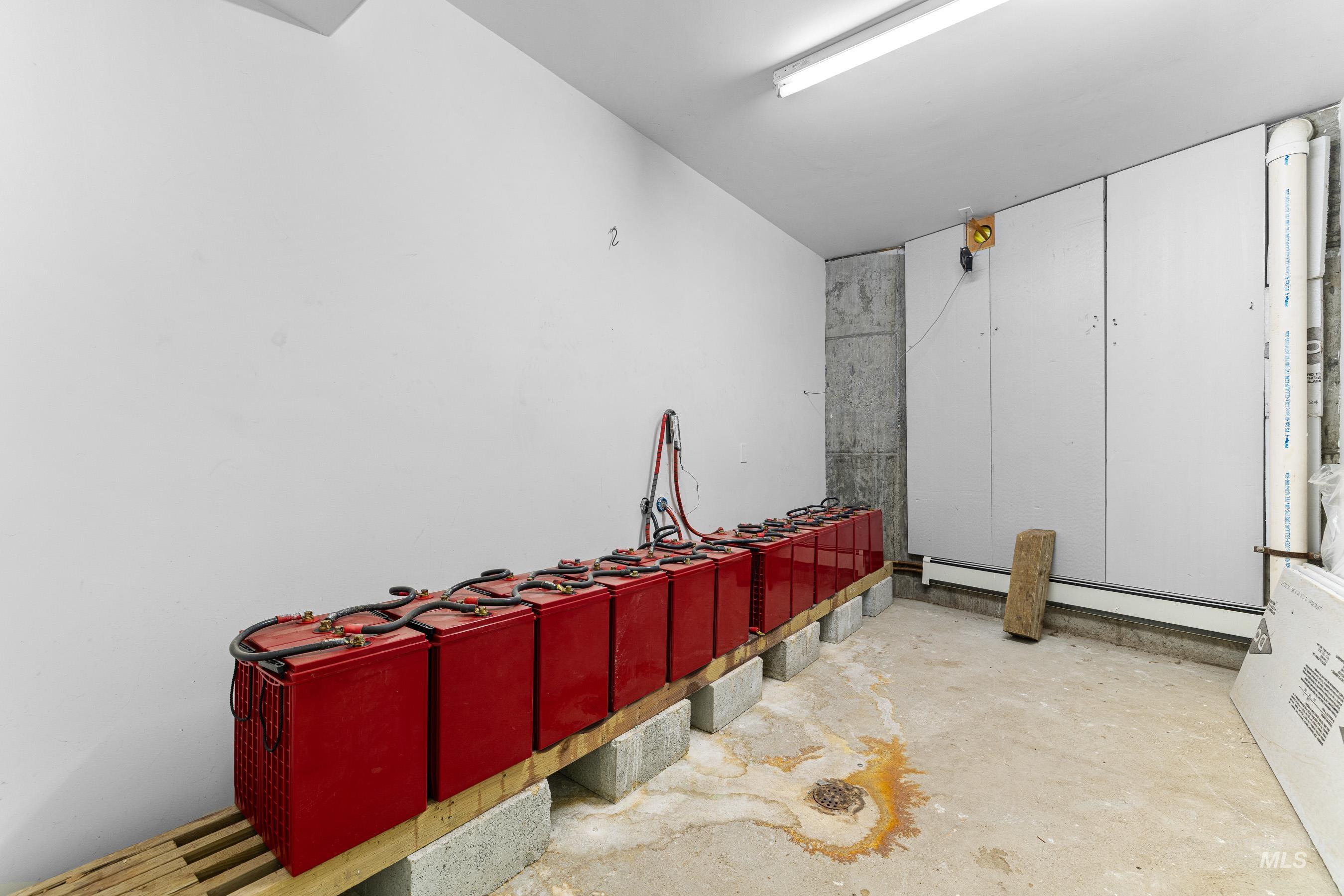 360 Lake Creek Rd, Riggins, Idaho 83549, 2 Bedrooms, 2 Bathrooms, Residential For Sale, Price $549,000,MLS 98973443