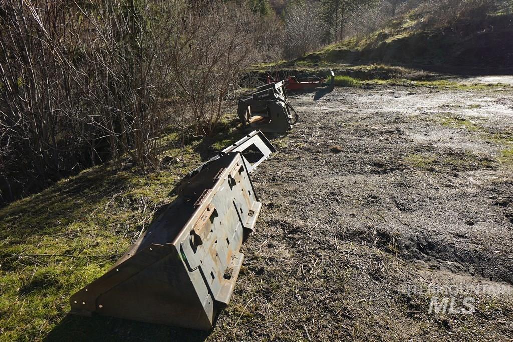 360 Lake Creek Rd, Riggins, Idaho 83549, 2 Bedrooms, 2 Bathrooms, Residential For Sale, Price $549,000,MLS 98973443