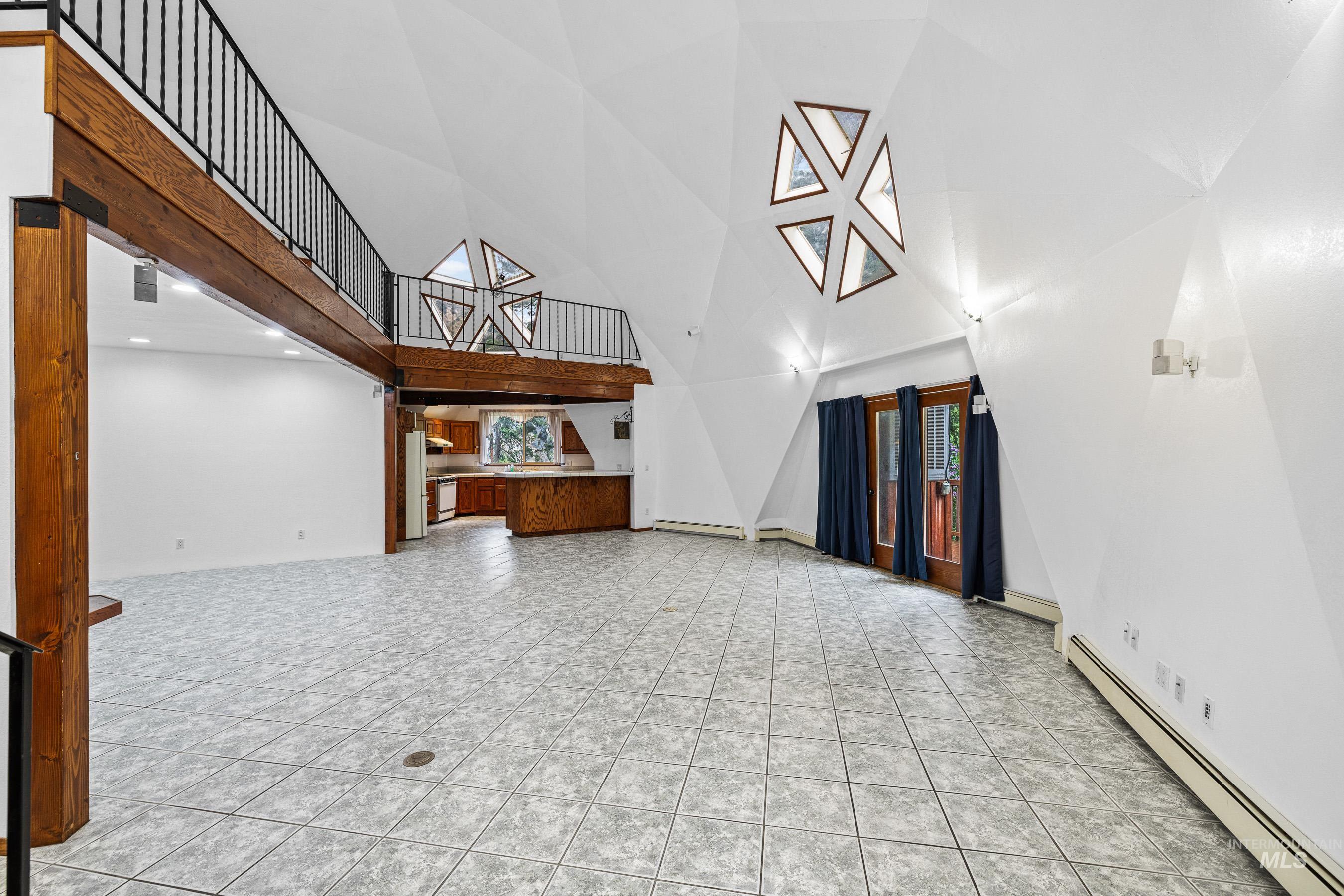 360 Lake Creek Rd, Riggins, Idaho 83549, 2 Bedrooms, 2 Bathrooms, Residential For Sale, Price $549,000,MLS 98973443