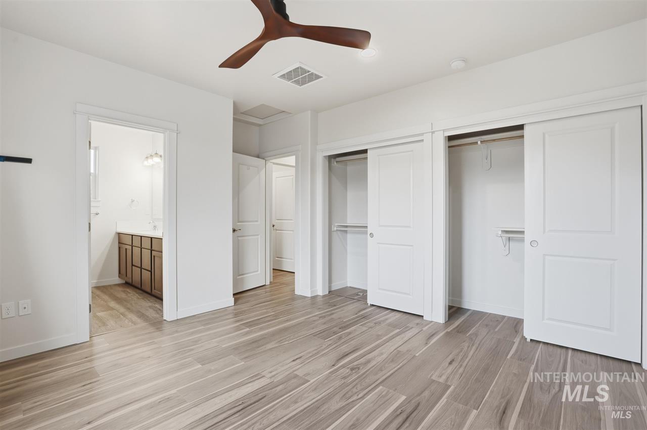 449 W Winnipeg St., Meridian, Idaho 83642, 3 Bedrooms, 2.5 Bathrooms, Rental For Rent, Price $2,300,MLS 98973447