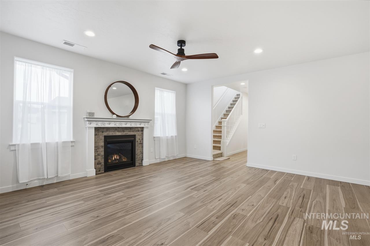 449 W Winnipeg St., Meridian, Idaho 83642, 3 Bedrooms, 2.5 Bathrooms, Rental For Rent, Price $2,300,MLS 98973447