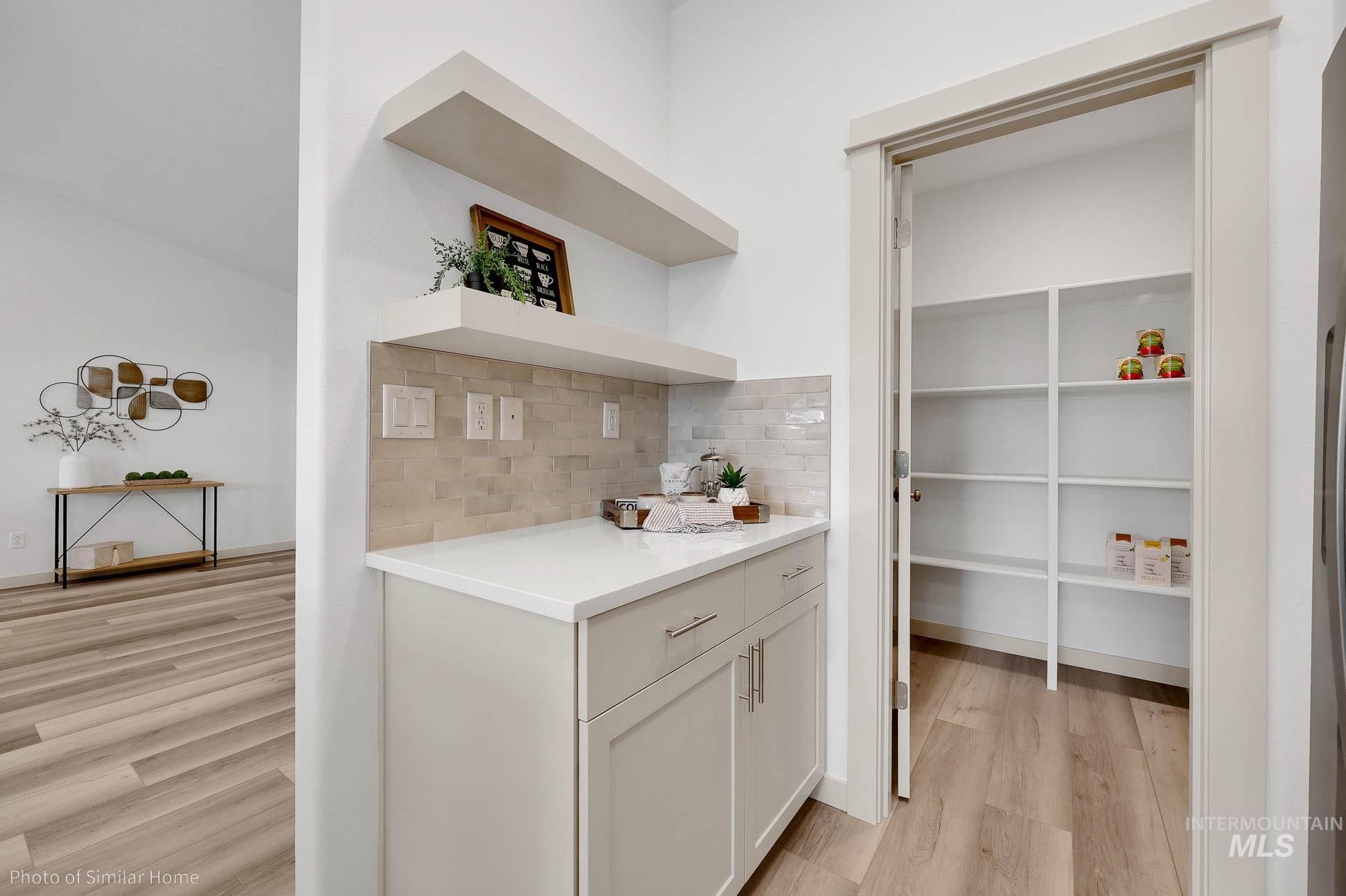 5552 E Garby Street, Nampa, Idaho 83687, 4 Bedrooms, 3 Bathrooms, Residential For Sale, Price $549,990,MLS 98973448