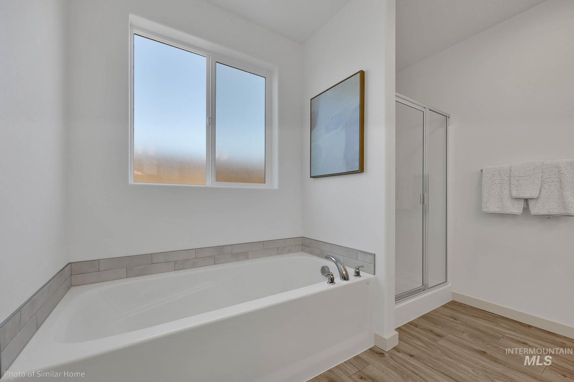 5552 E Garby Street, Nampa, Idaho 83687, 4 Bedrooms, 3 Bathrooms, Residential For Sale, Price $549,990,MLS 98973448