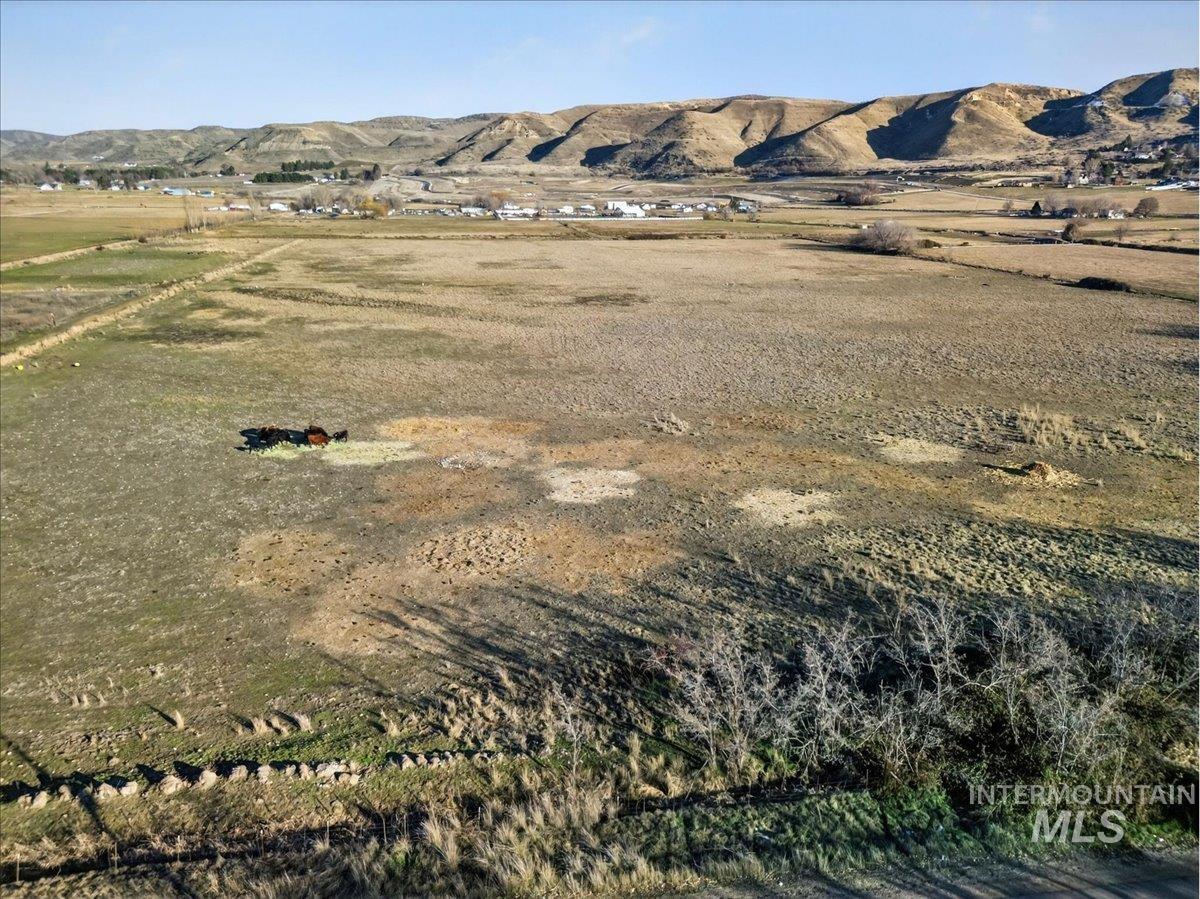 1XXX Johns Ave, Emmett, Idaho 83617, Land For Sale, Price $675,000,MLS 98973449
