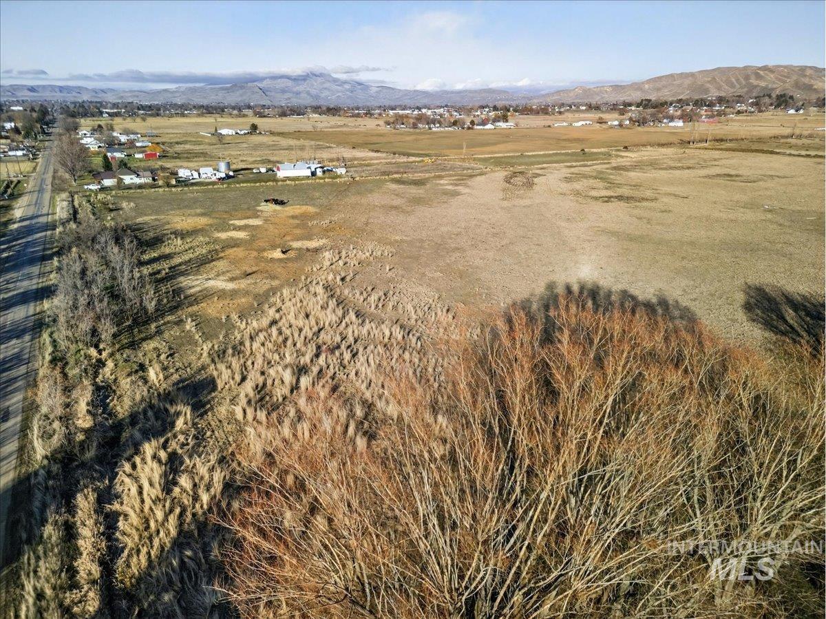 1XXX Johns Ave, Emmett, Idaho 83617, Land For Sale, Price $675,000,MLS 98973449