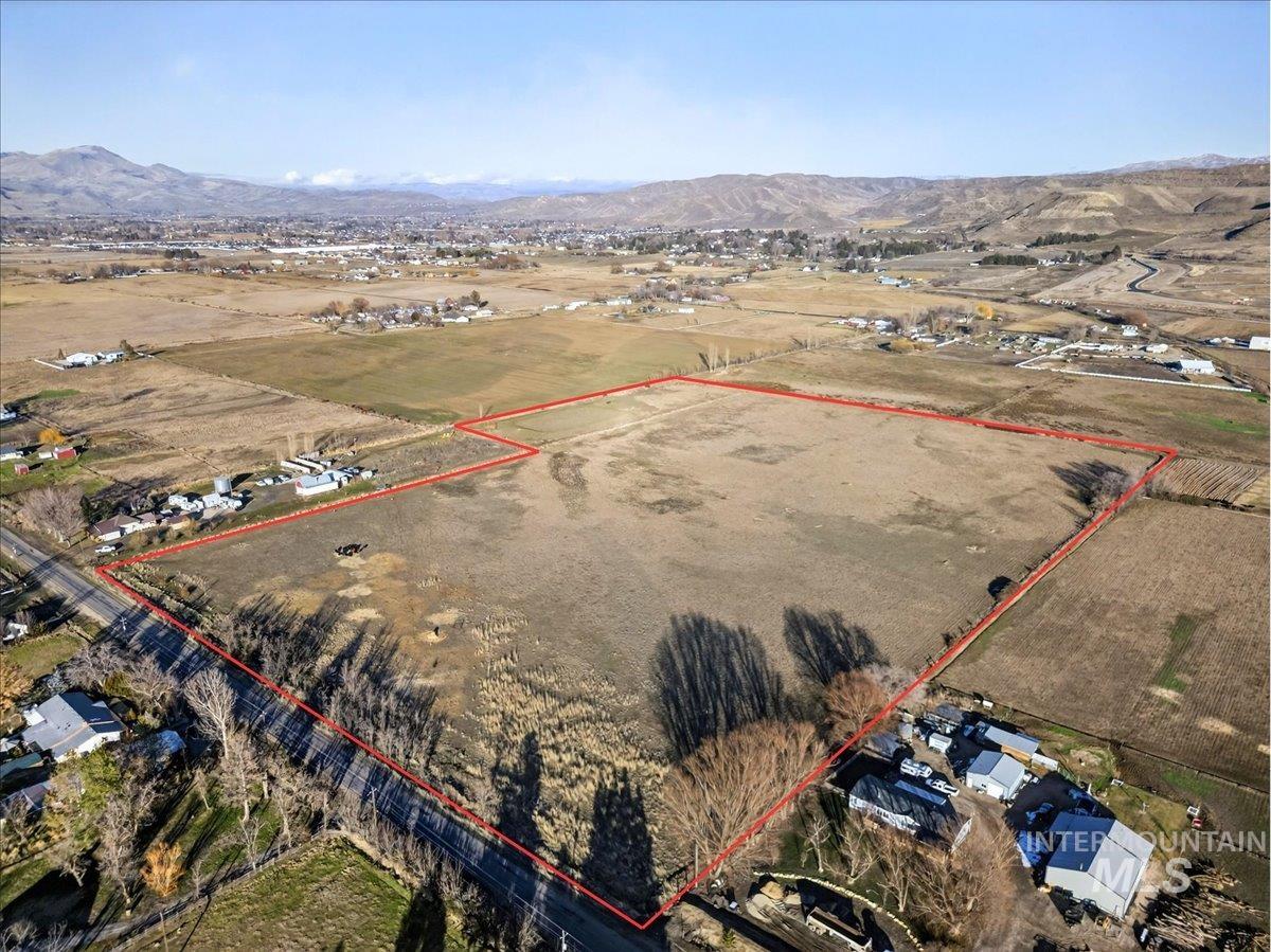 1XXX Johns Ave, Emmett, Idaho 83617, Land For Sale, Price $675,000,MLS 98973449