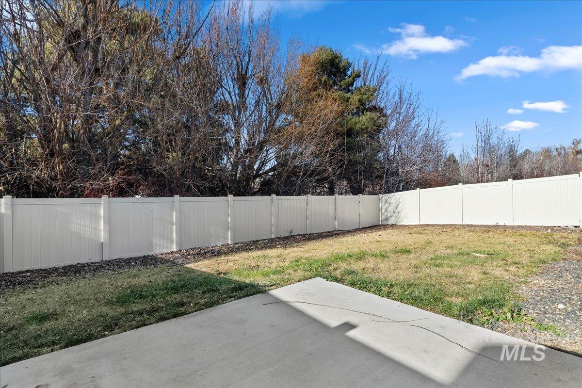 3061 S Green Forrest Way, Boise, Idaho 83709-3771, 3 Bedrooms, 2 Bathrooms, Residential For Sale, Price $449,990,MLS 98973454