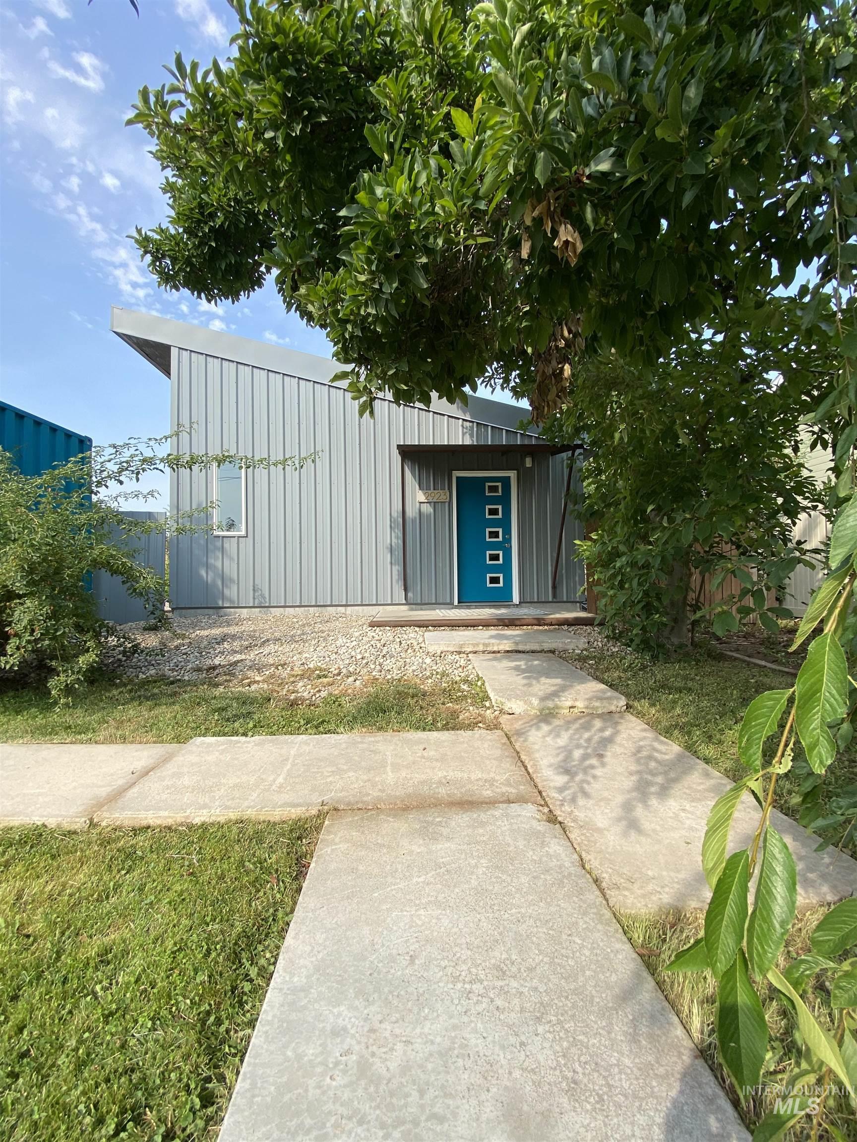 2923 N Ash Park Lane, Boise, Idaho 83704, 1 Bedroom, 1 Bathroom, Residential For Sale, Price $520,000,MLS 98973455