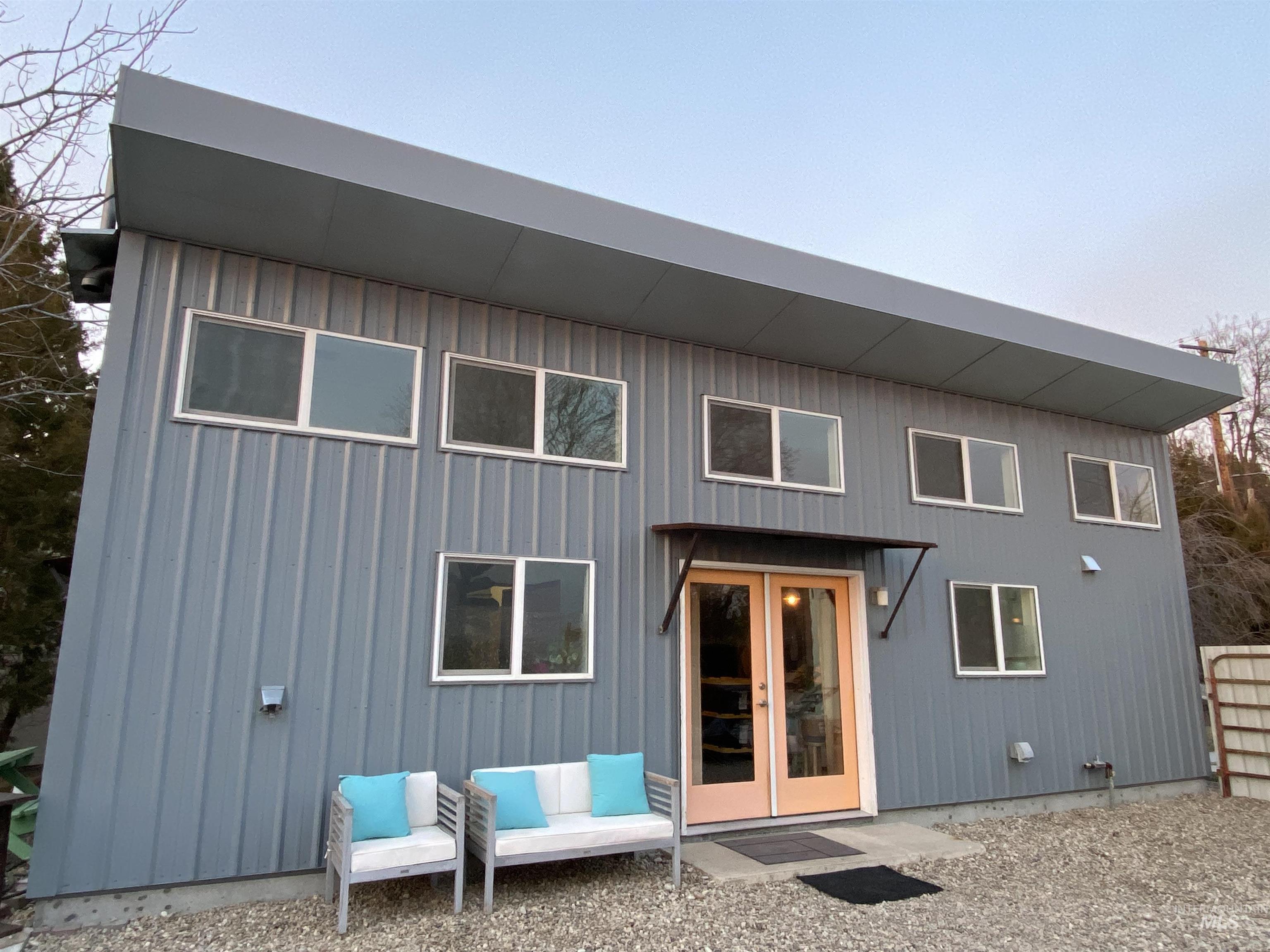 2923 N Ash Park Lane, Boise, Idaho 83704, 1 Bedroom, 1 Bathroom, Residential For Sale, Price $520,000,MLS 98973455