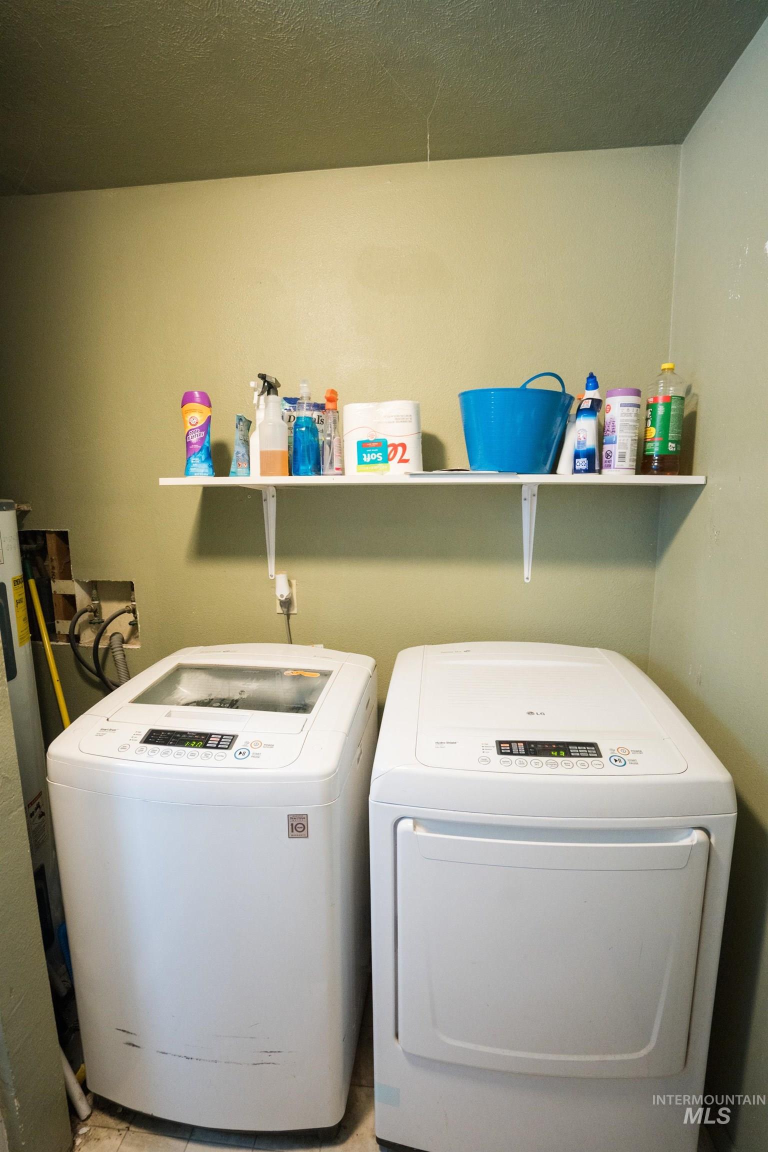 1715 Almo Ave, Burley, Idaho 83318, 2 Bedrooms, 1 Bathroom, Residential Income For Sale, Price $355,000,MLS 98973458