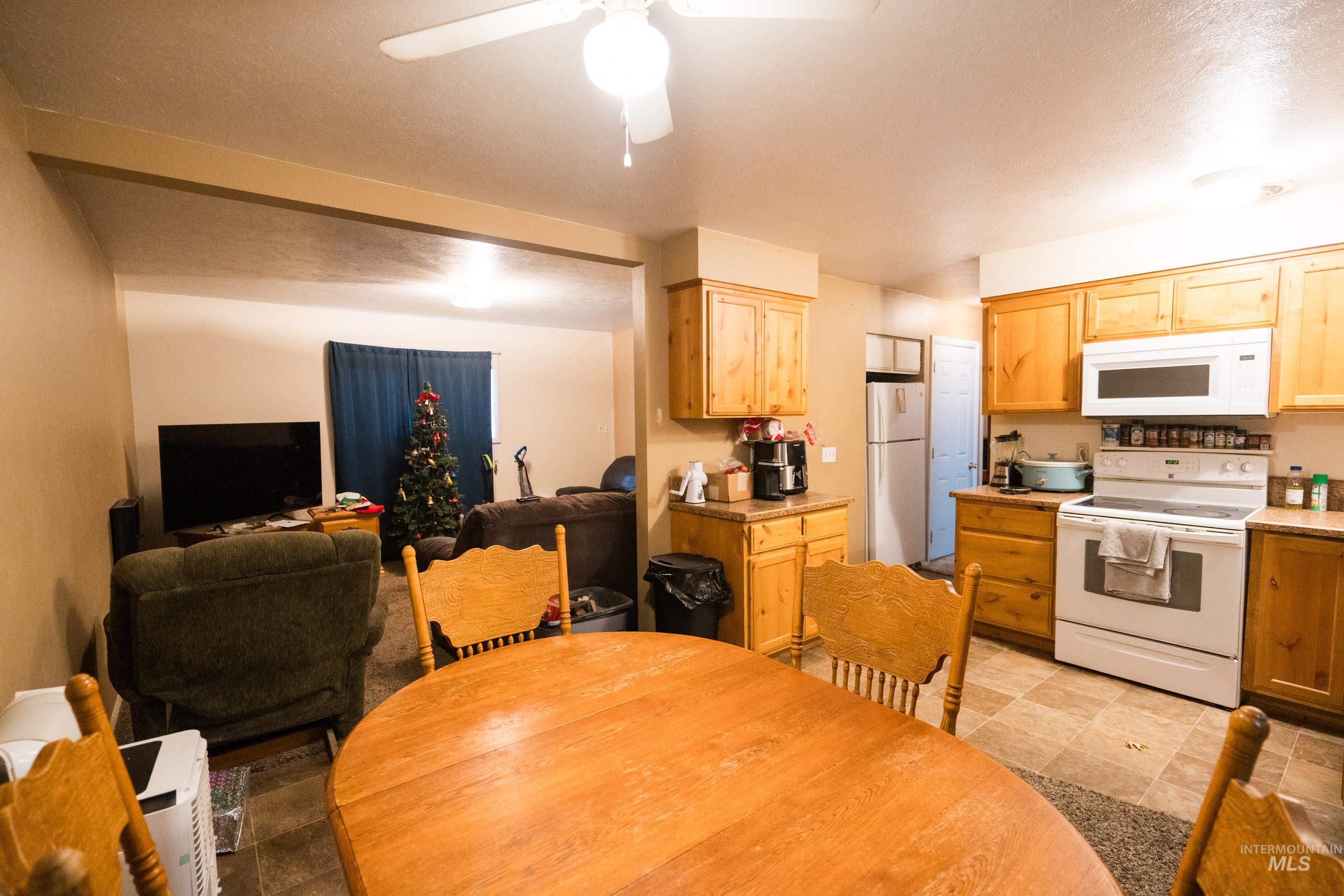 1715 Almo Ave, Burley, Idaho 83318, 2 Bedrooms, 1 Bathroom, Residential Income For Sale, Price $355,000,MLS 98973458