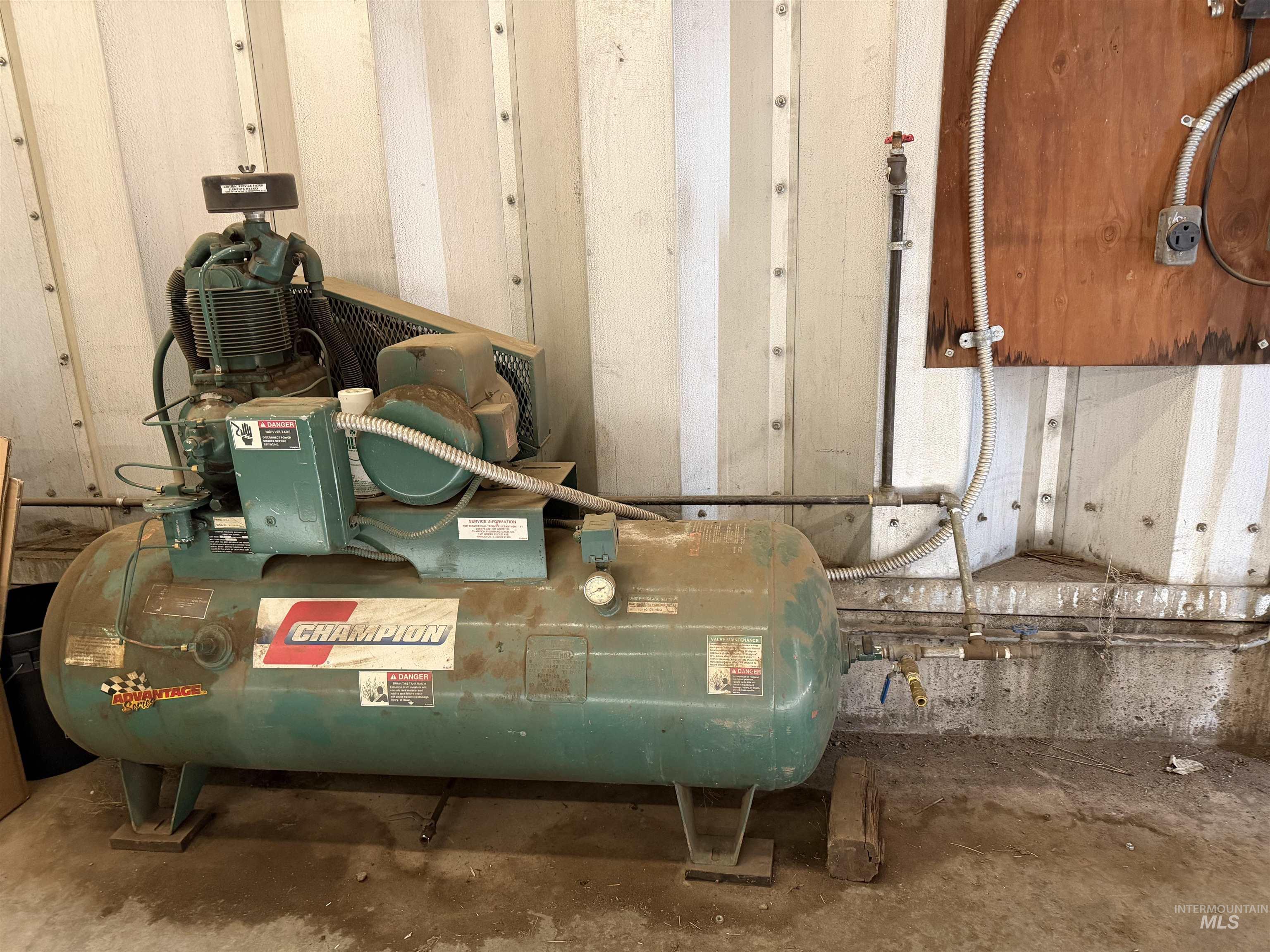 103 Llama Lane, Kamiah, Idaho 83536, 3 Bedrooms, 2.5 Bathrooms, Residential For Sale, Price $924,500, 98973461