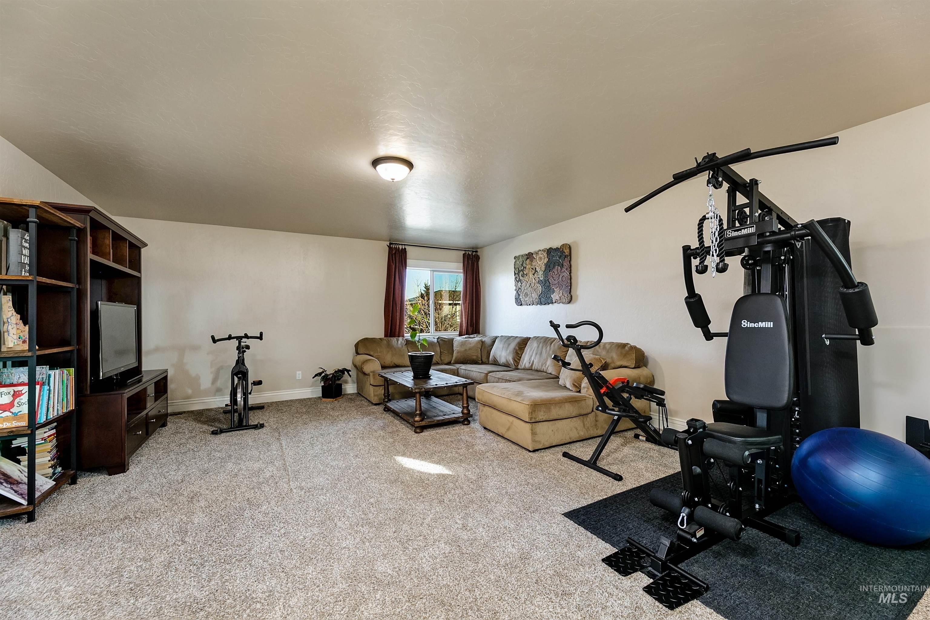 3048 W San Remo St., Meridian, Idaho 83646, 4 Bedrooms, 3.5 Bathrooms, Residential For Sale, Price $799,000,MLS 98973462