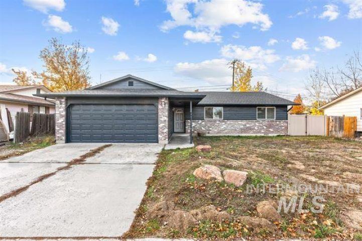 2481 W Rebecca Way, Meridian, Idaho 83646, 3 Bedrooms, 2 Bathrooms, Rental For Rent, Price $2,100,MLS 98973464